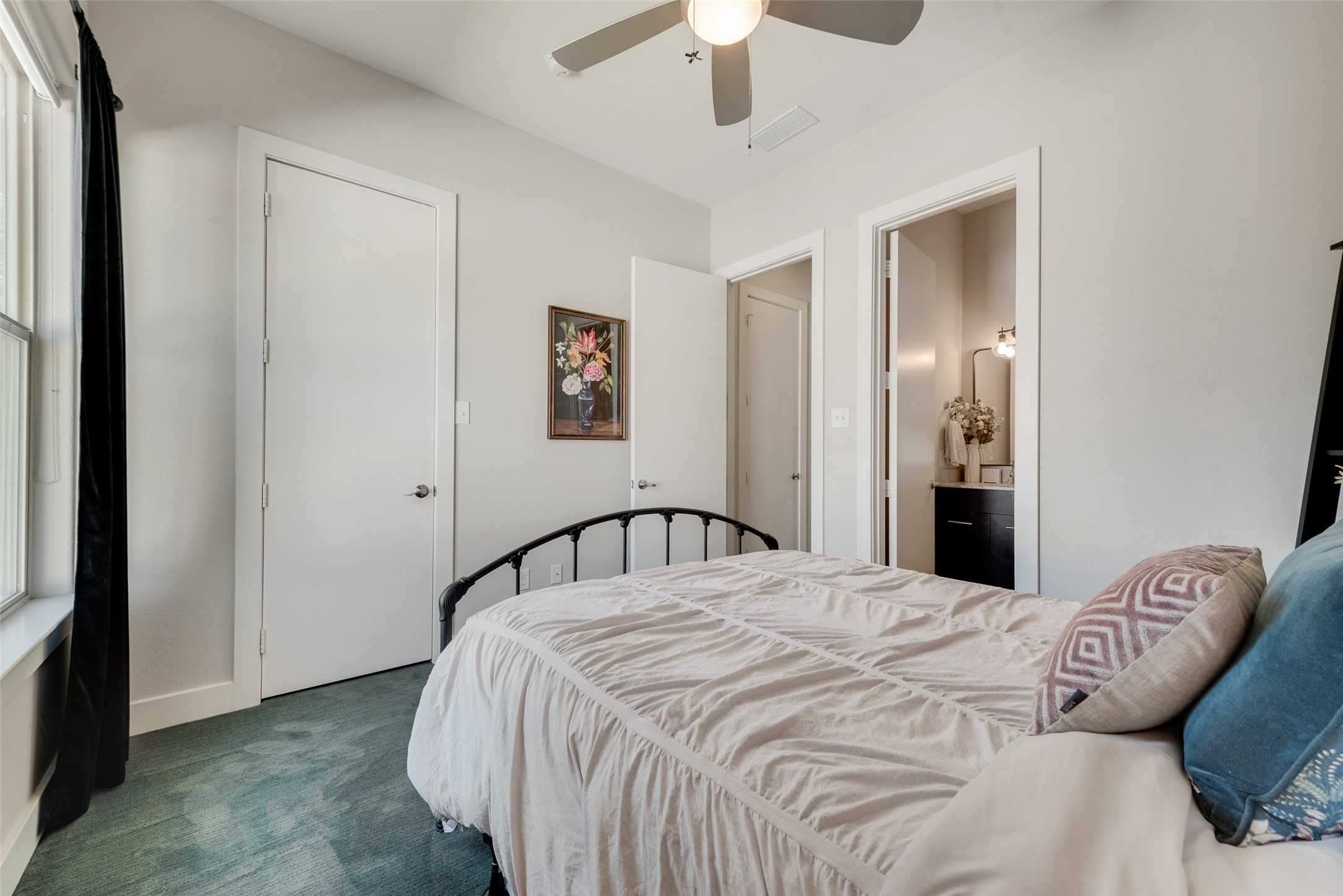 2335 Stutz Drive 49