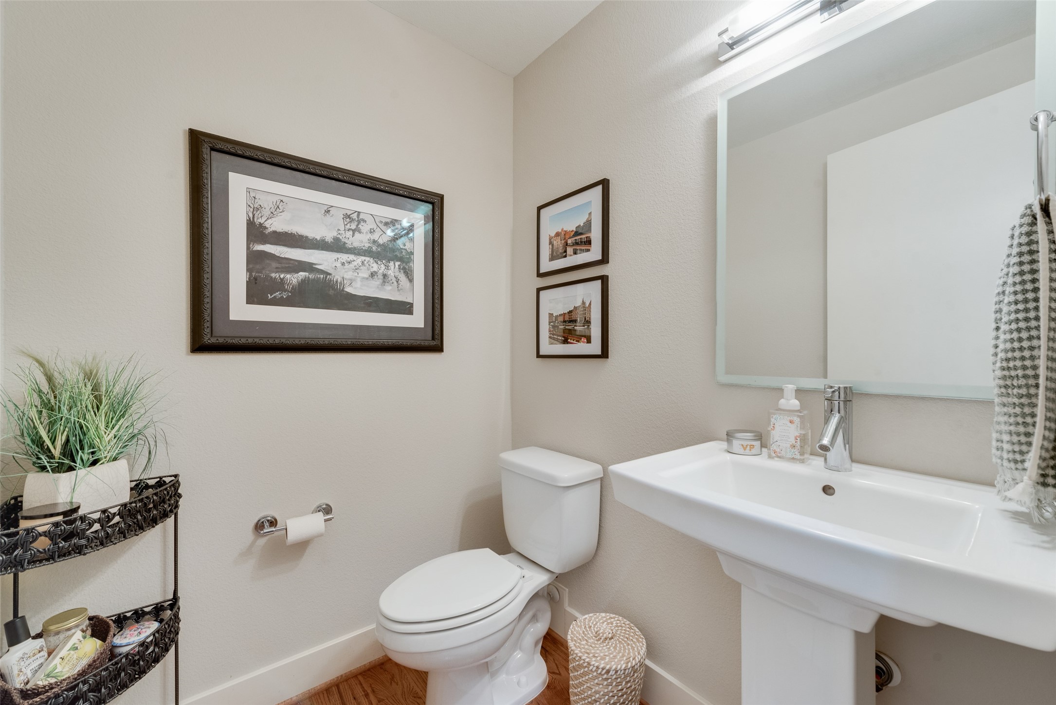 2335 Stutz Drive 49