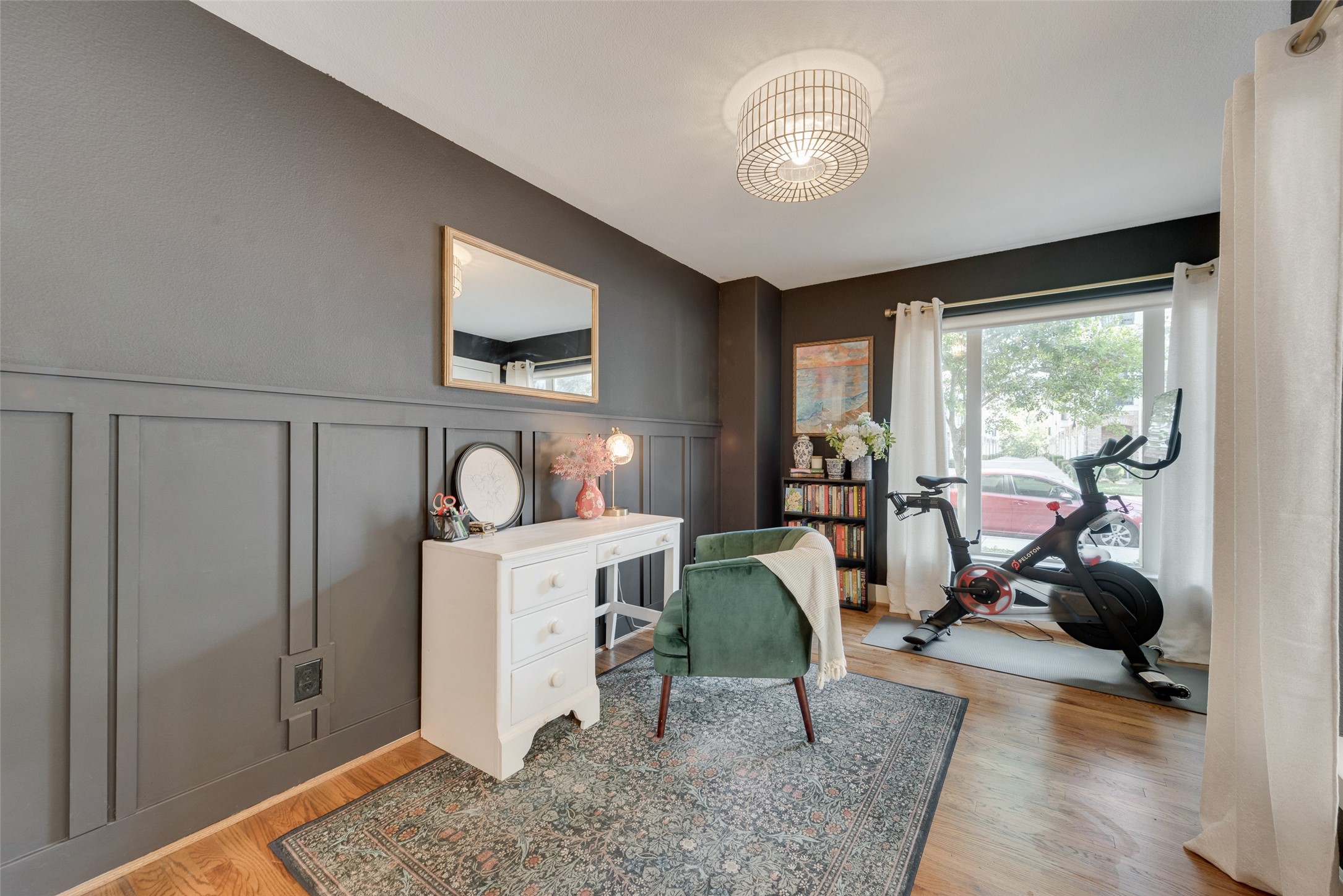2335 Stutz Drive 49