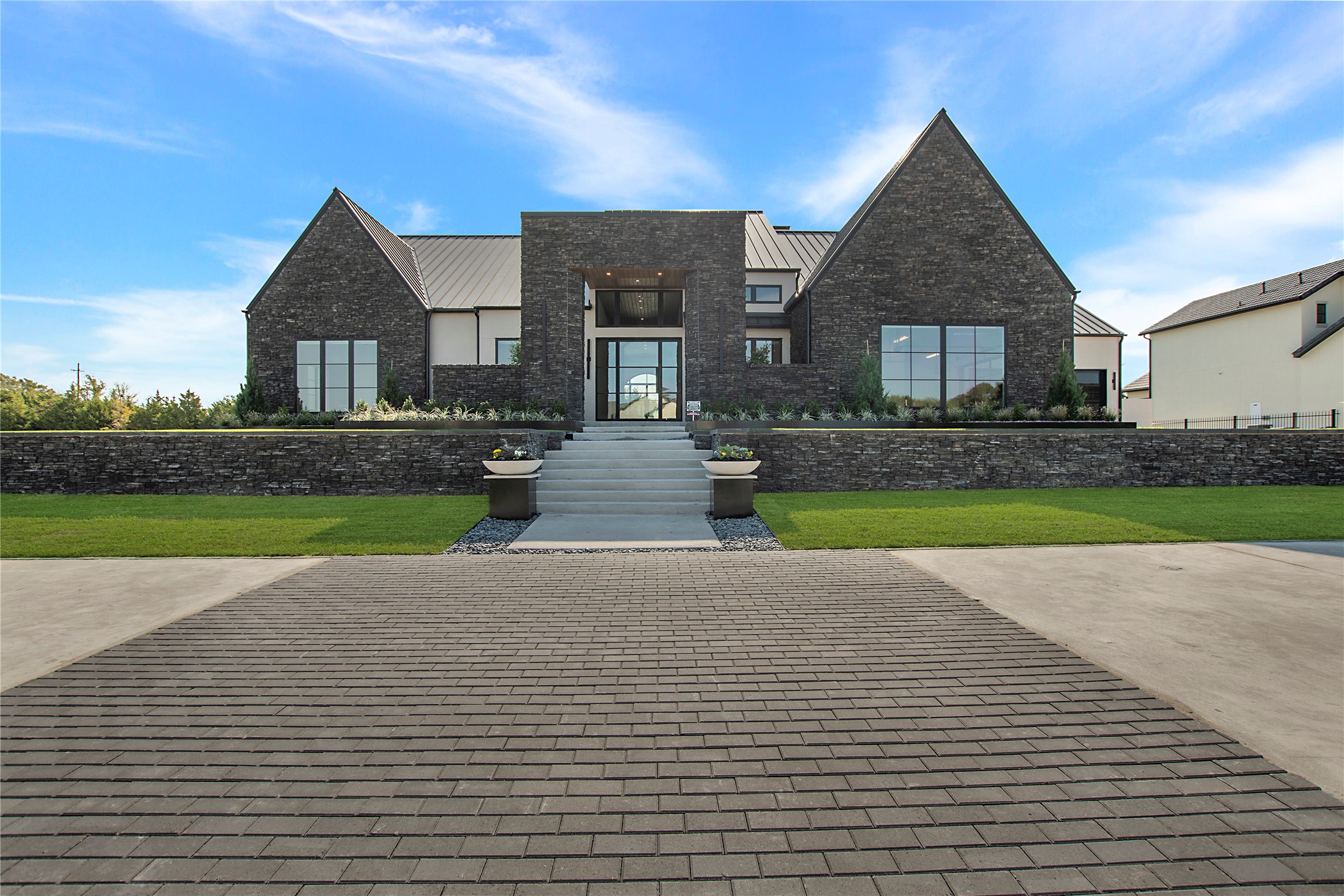 620 Rustic Ridge Court
