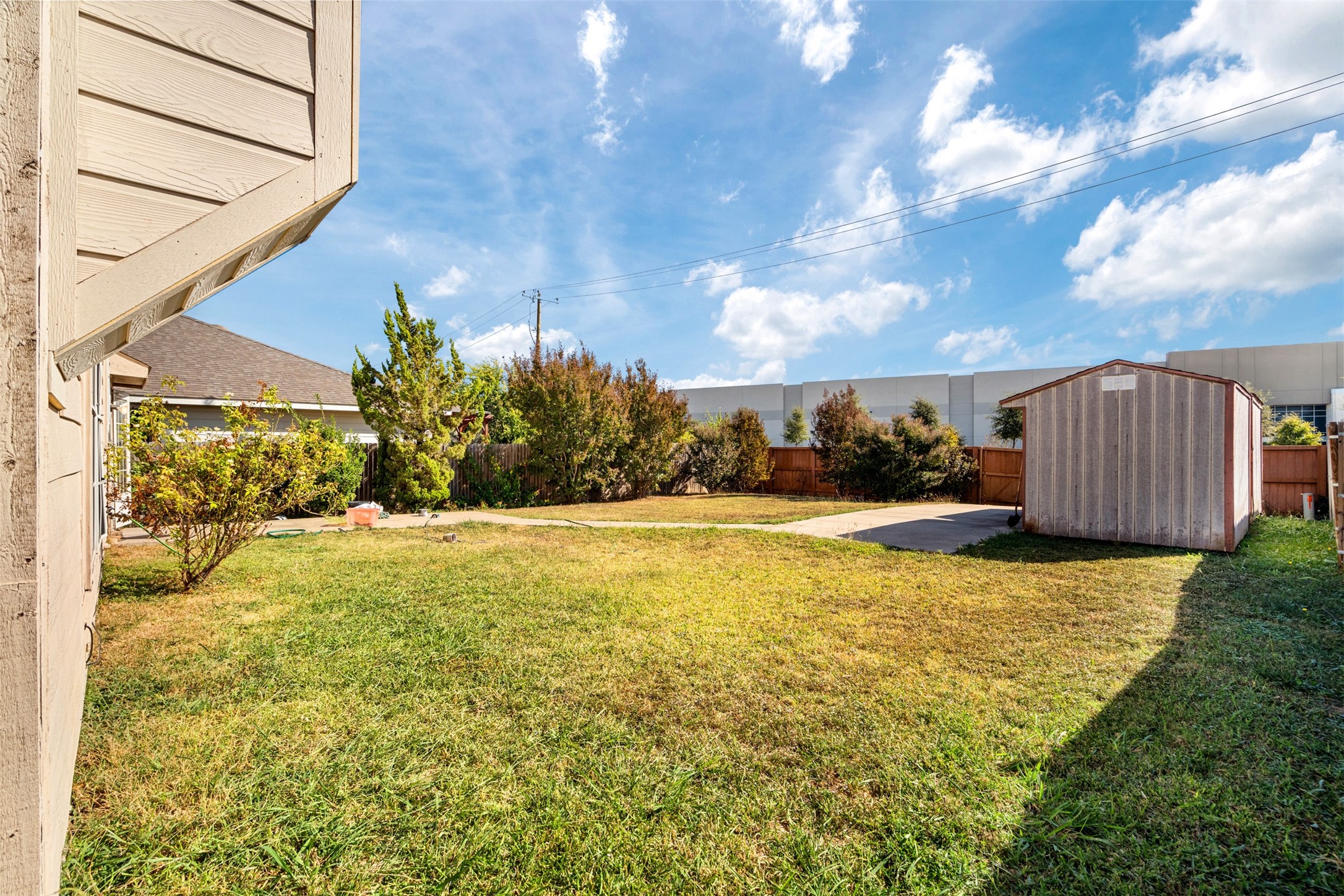 8213 Southbrook Circle