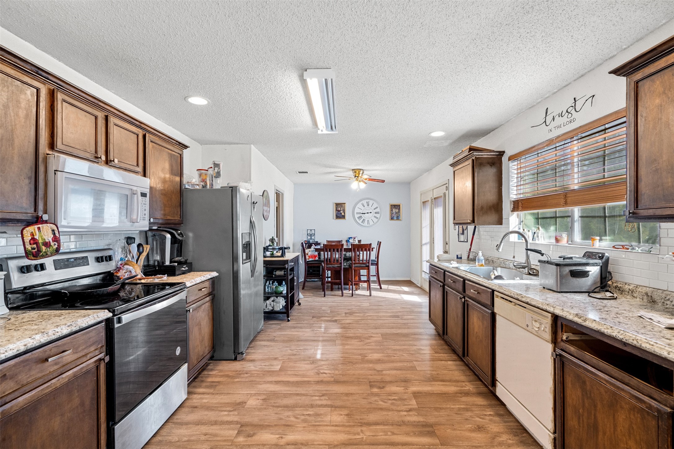 8213 Southbrook Circle
