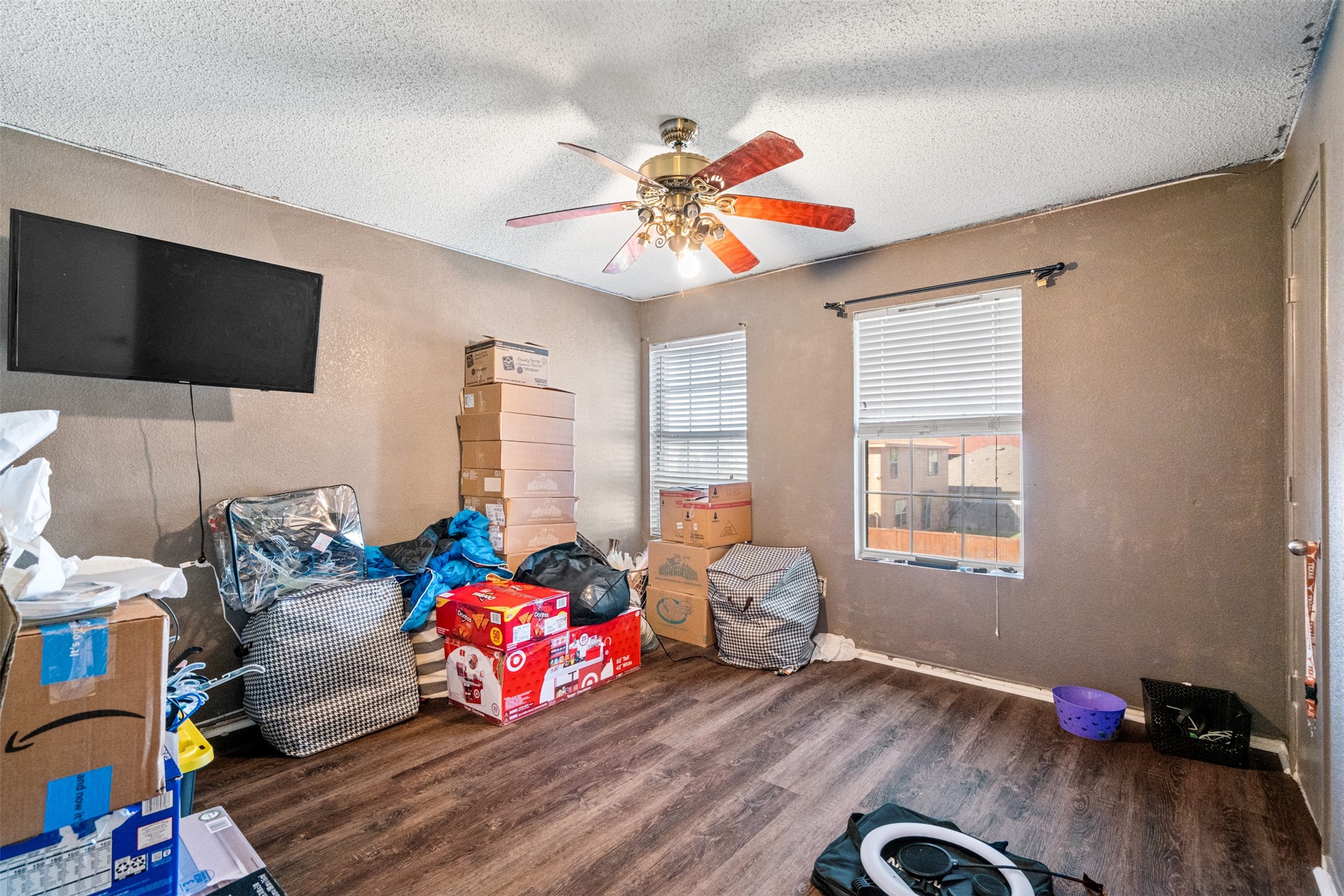 8213 Southbrook Circle