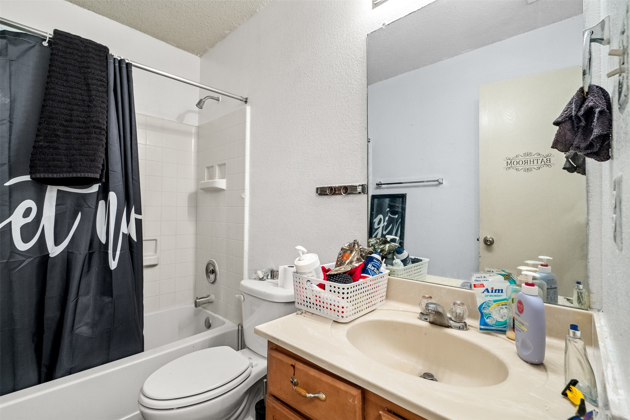 8213 Southbrook Circle