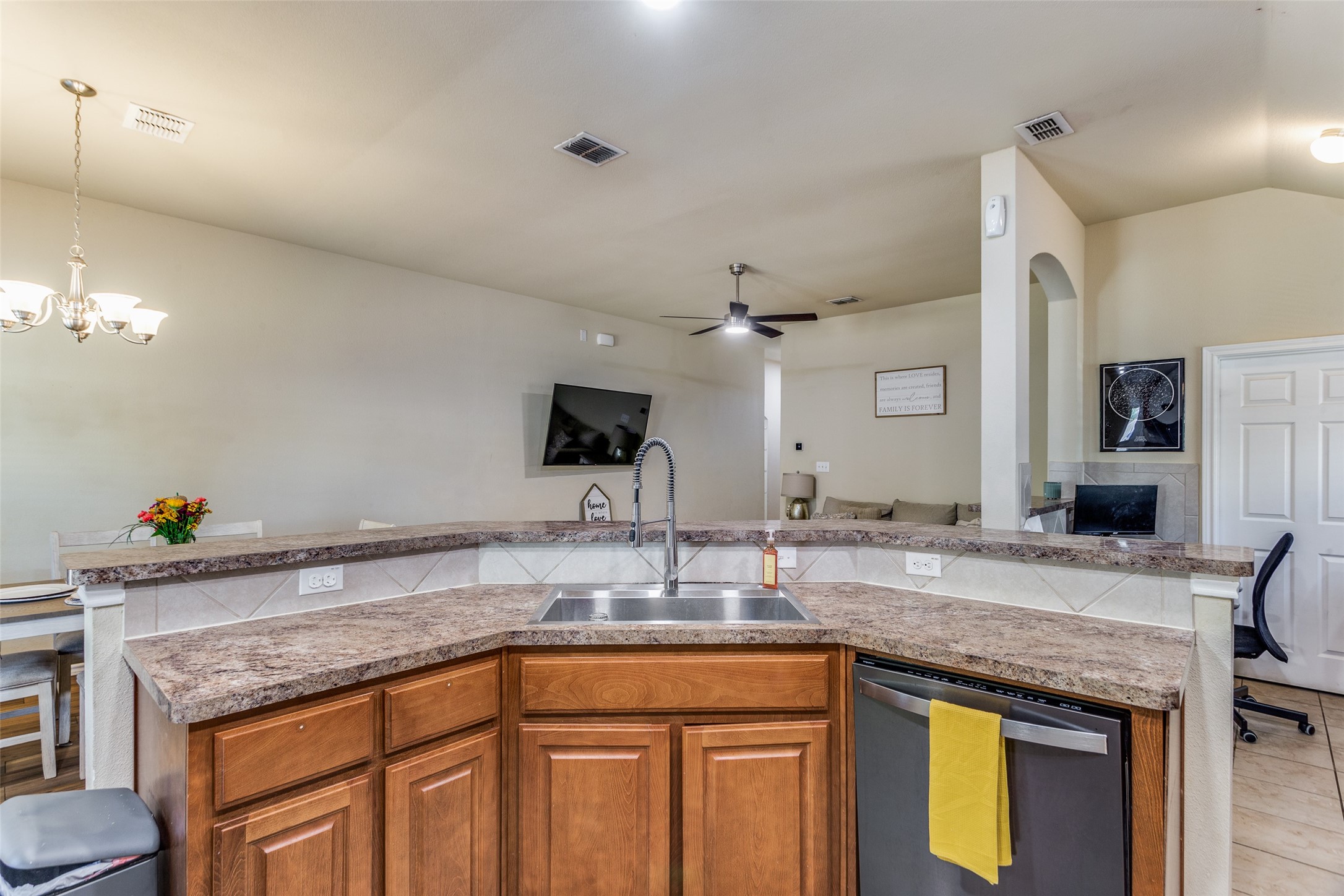 2812 Adams Fall Lane