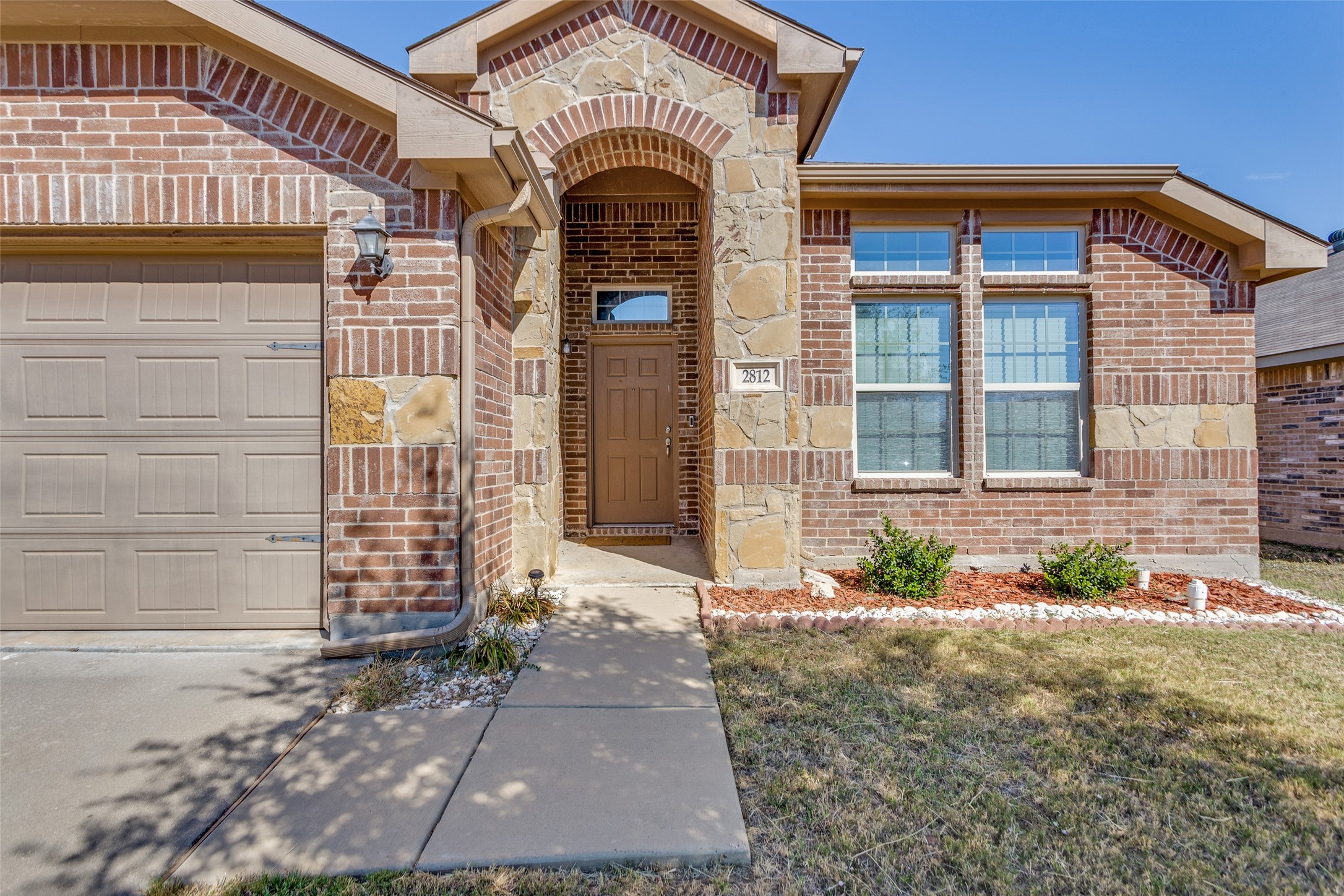 2812 Adams Fall Lane