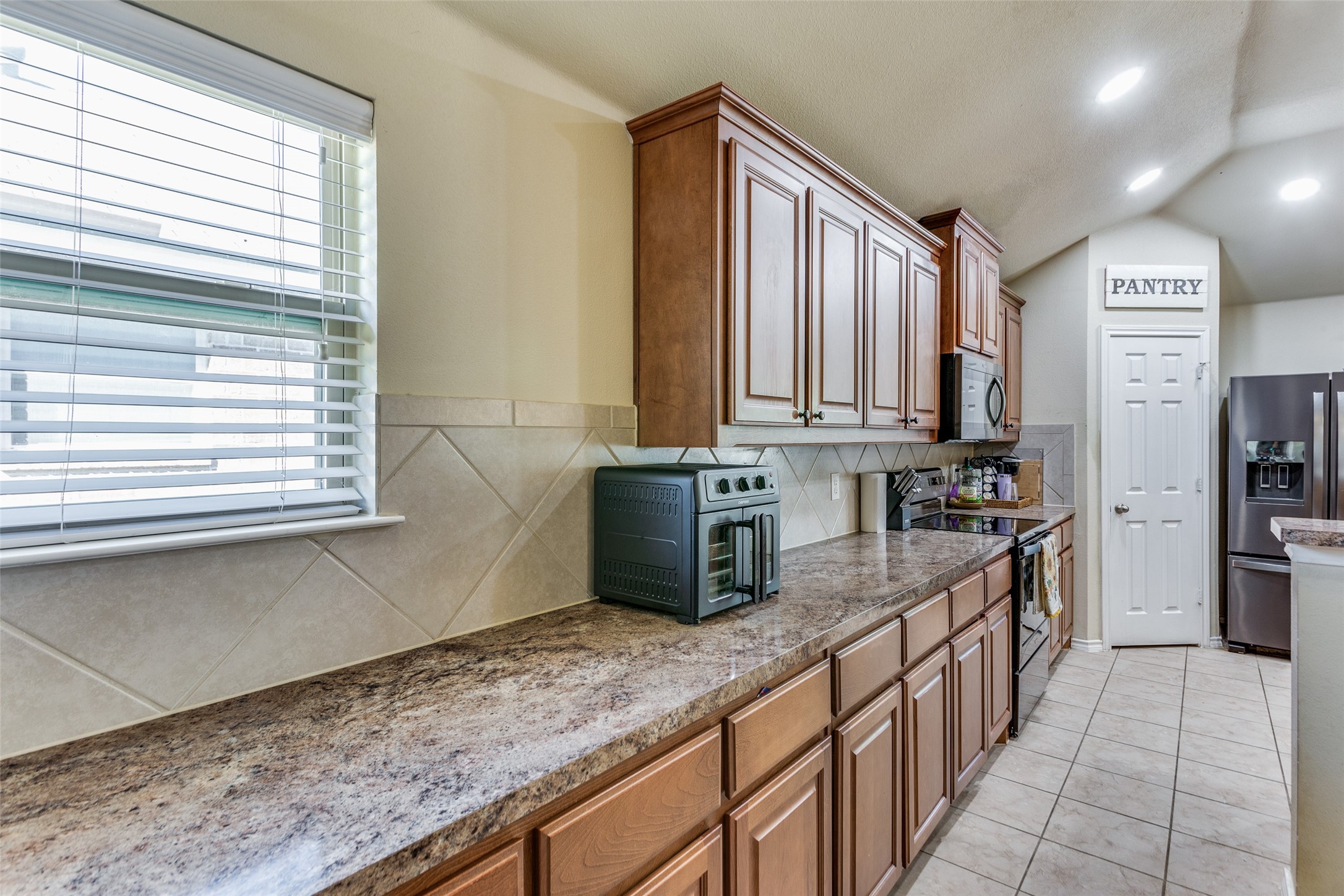 2812 Adams Fall Lane