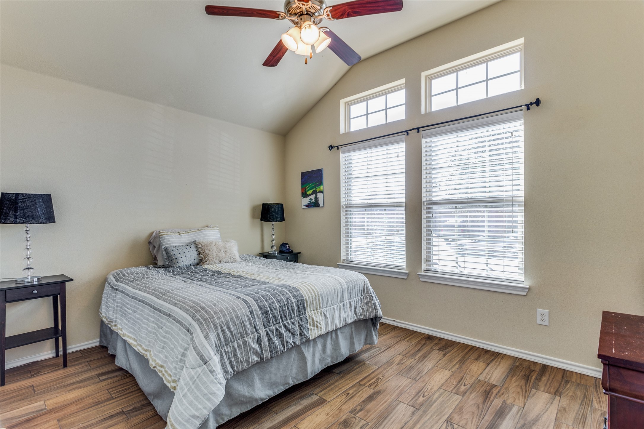 2812 Adams Fall Lane