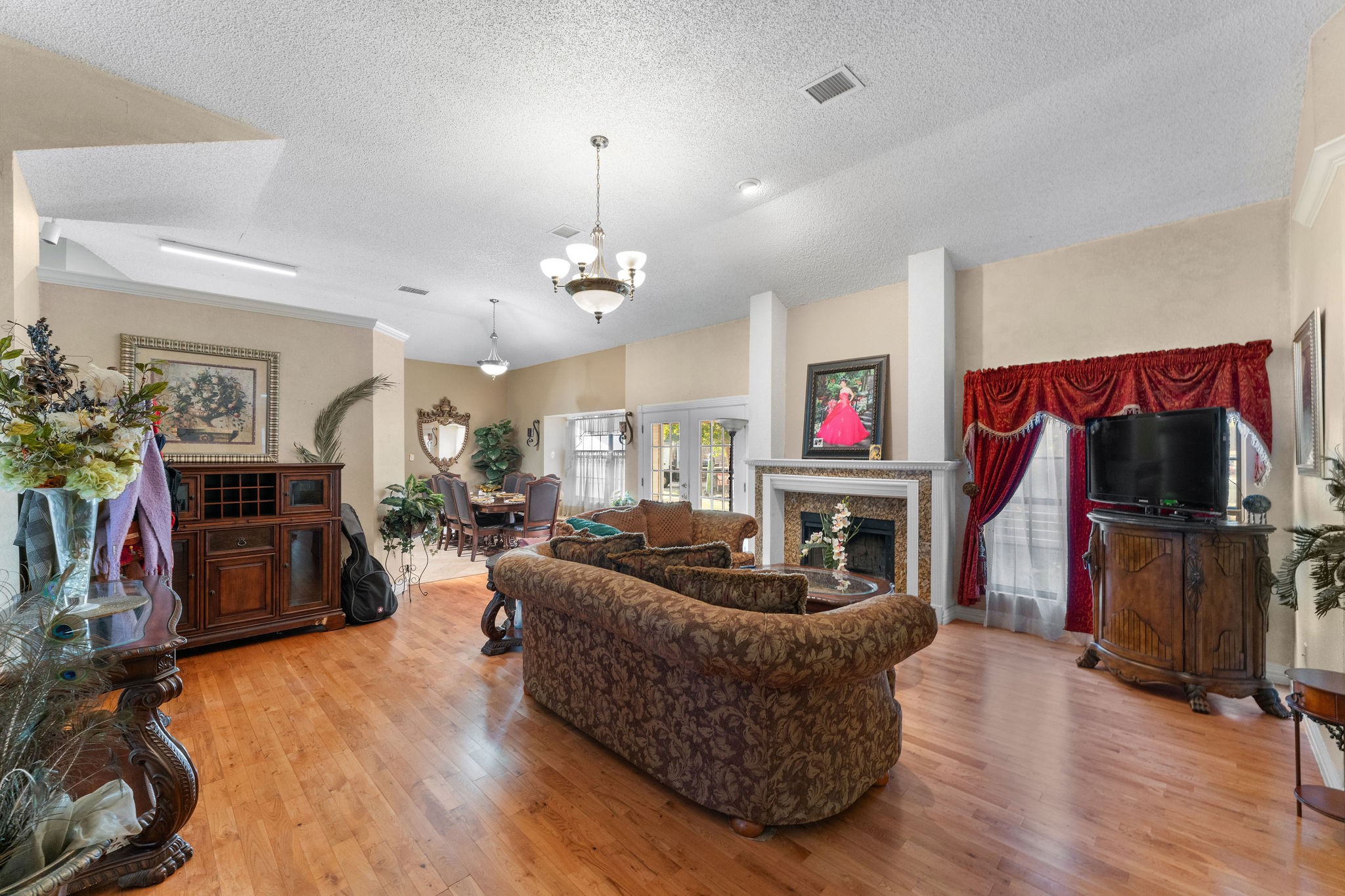 801 Cannady Circle