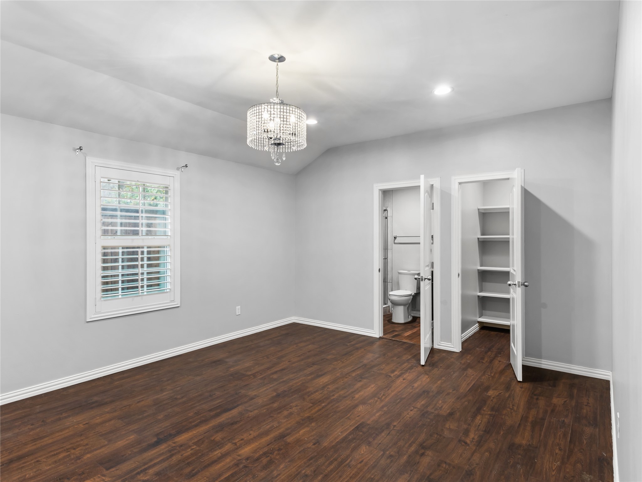 315 N Gilbert Road