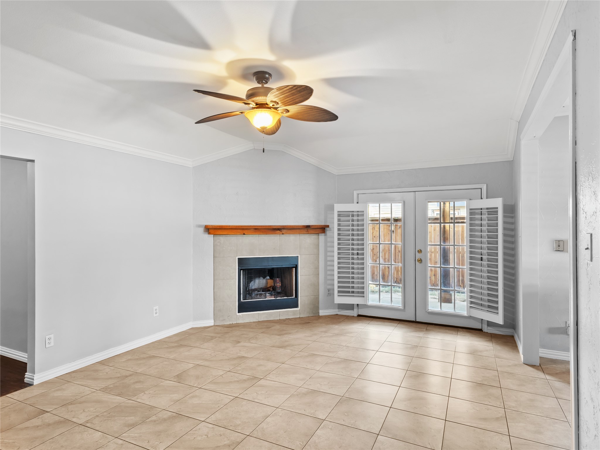 315 N Gilbert Road
