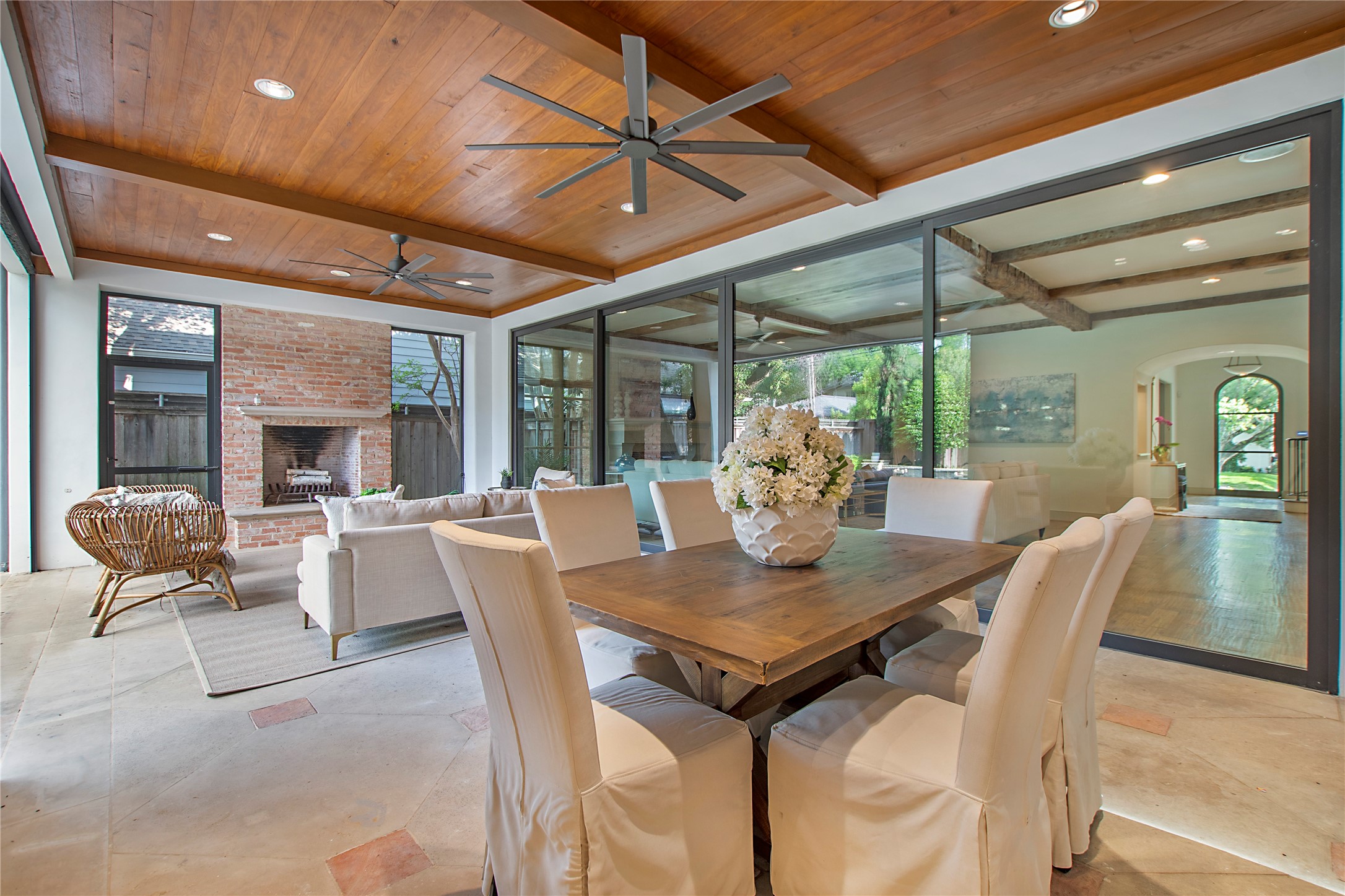 3526 Greenbrier Drive