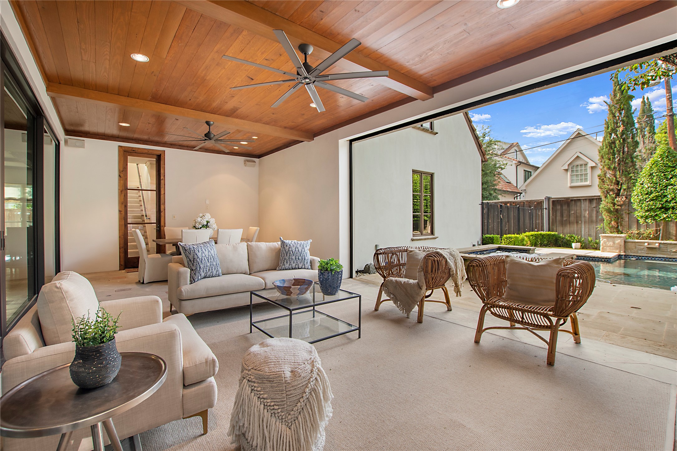 3526 Greenbrier Drive