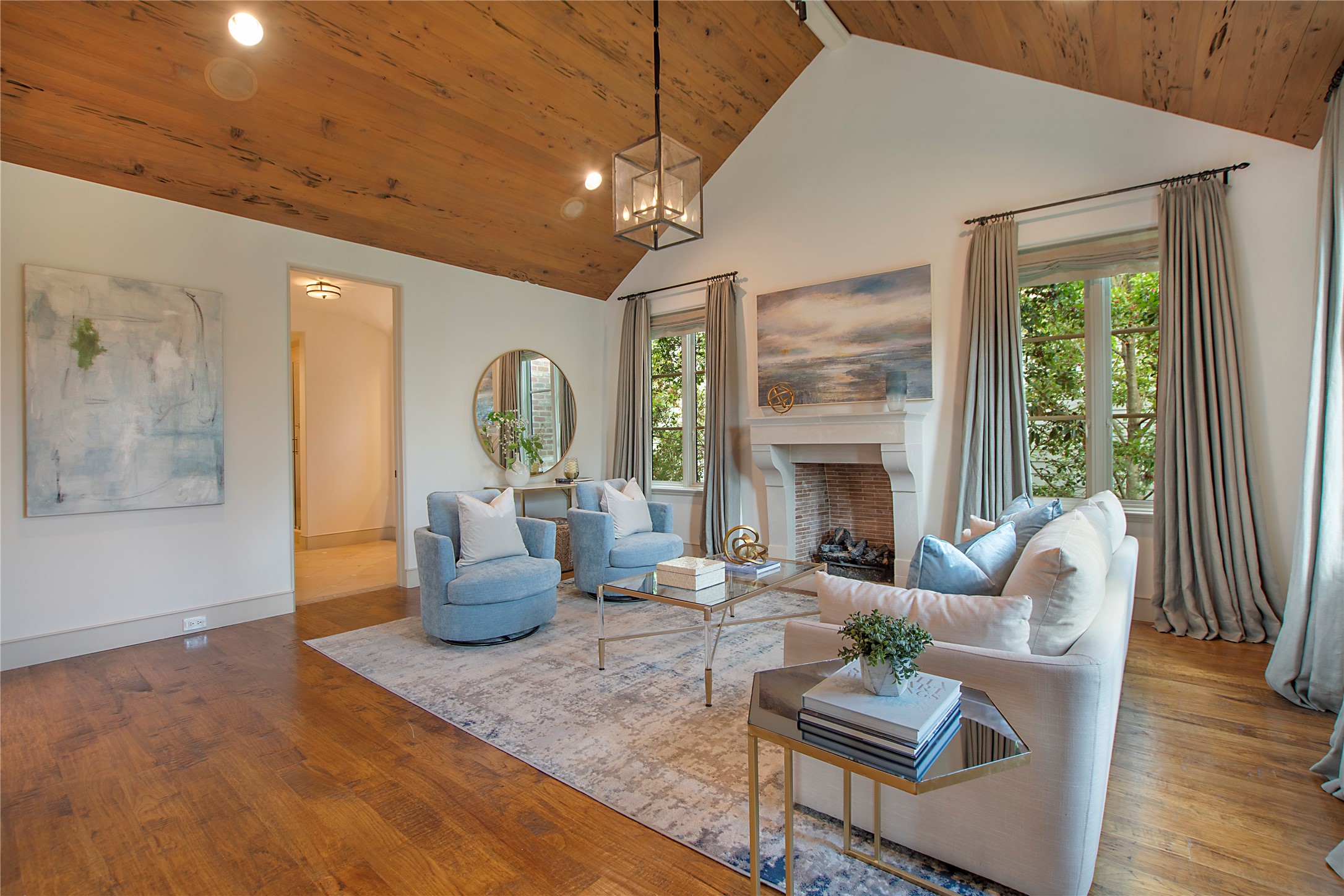 3526 Greenbrier Drive