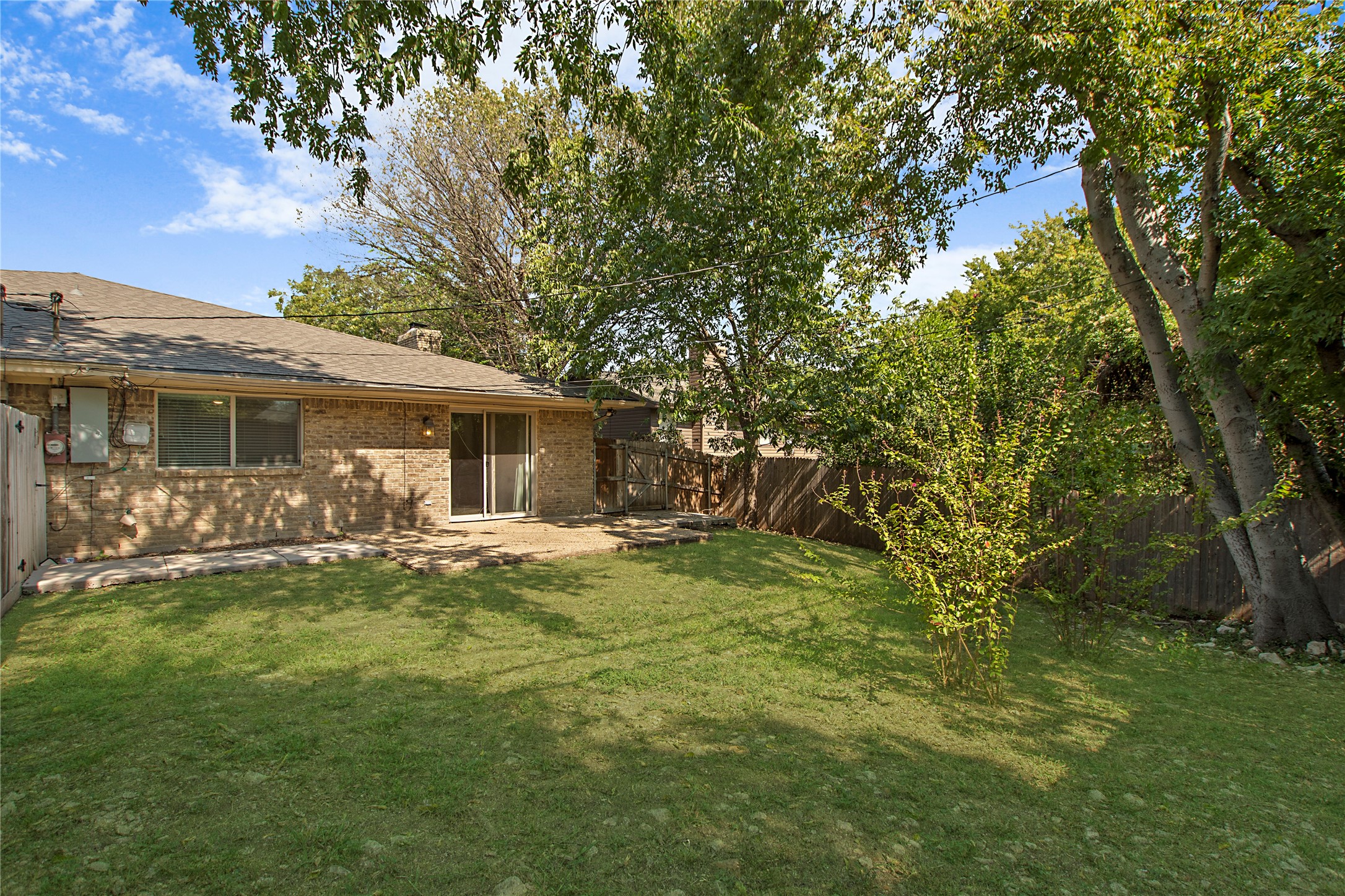 6463 Waverly Way