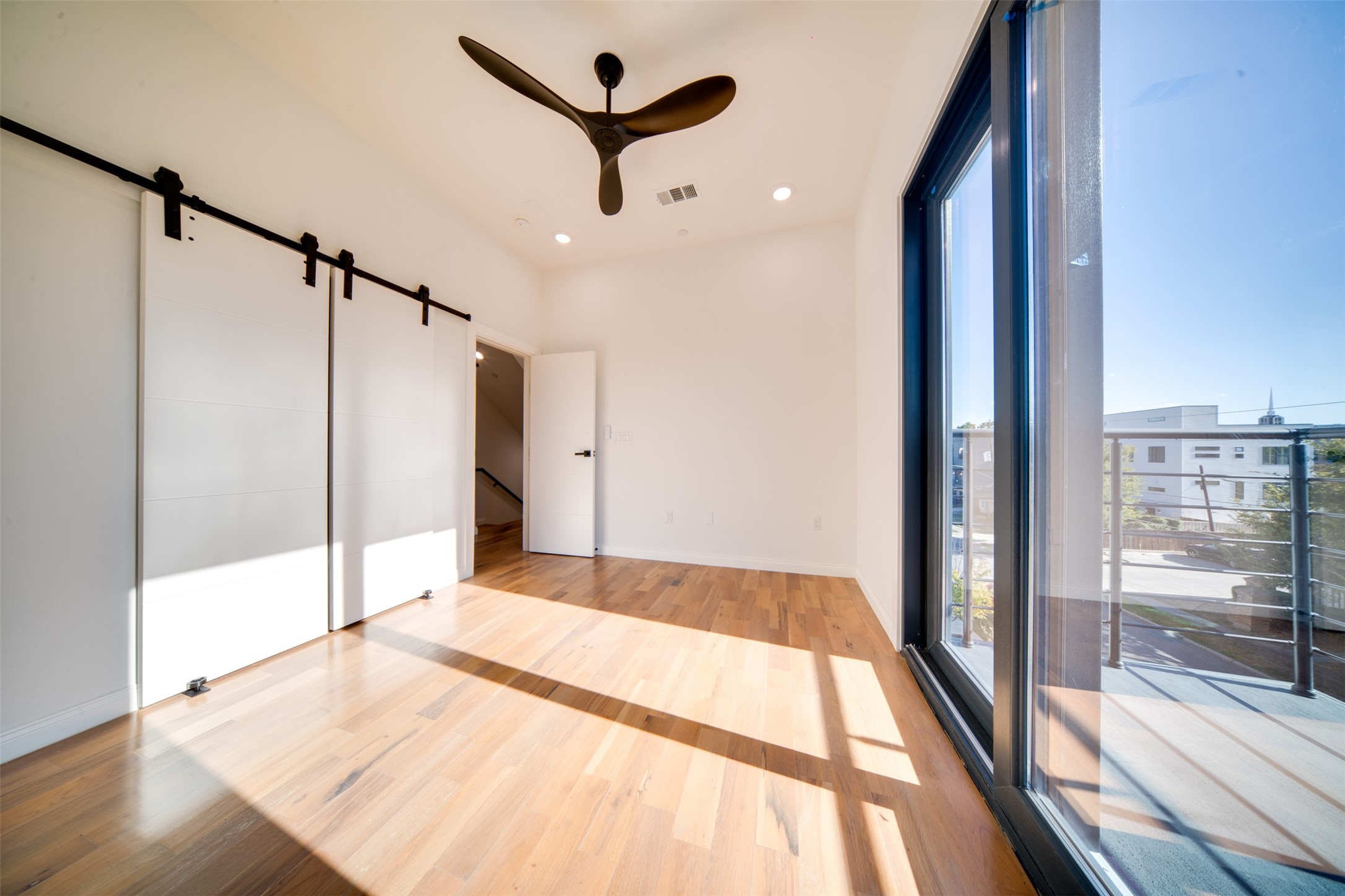 1920 Caddo Street 101
