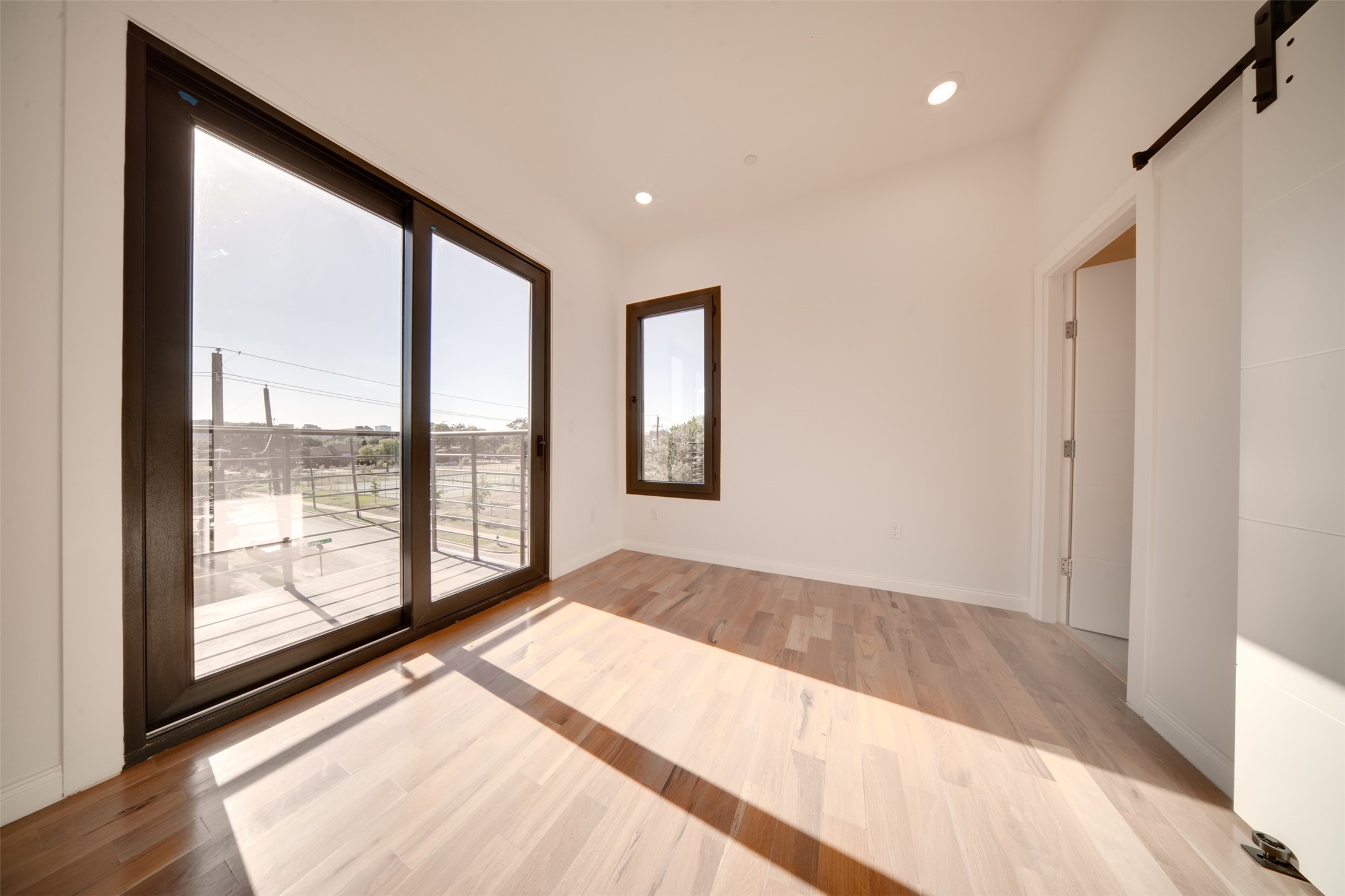 1920 Caddo Street 101