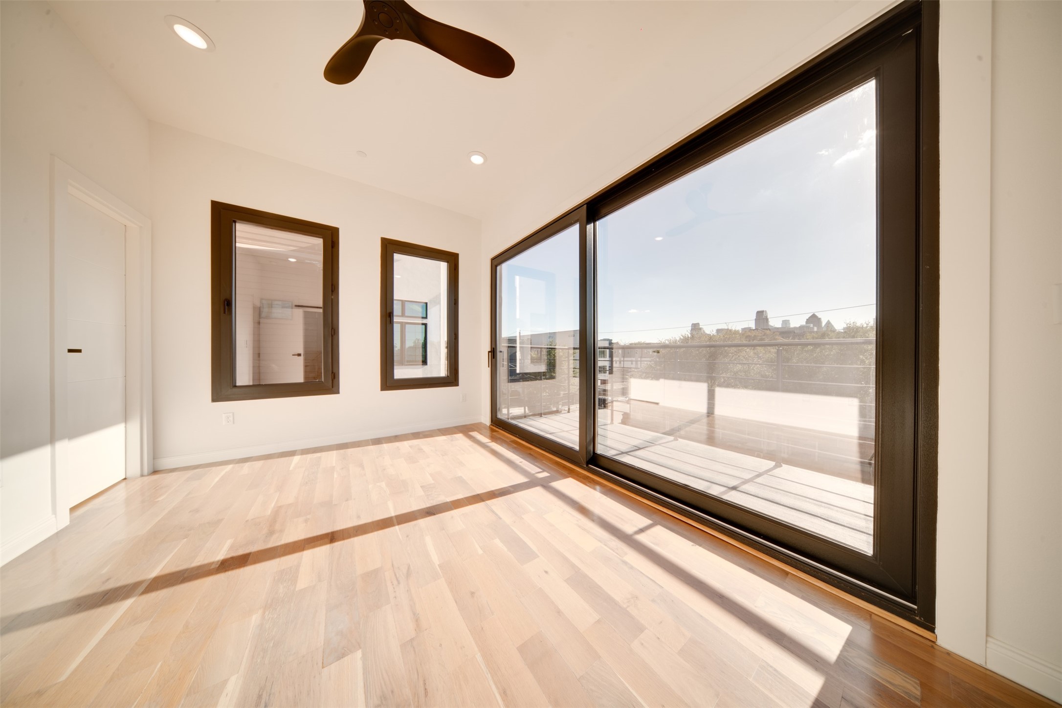 1920 Caddo Street 101