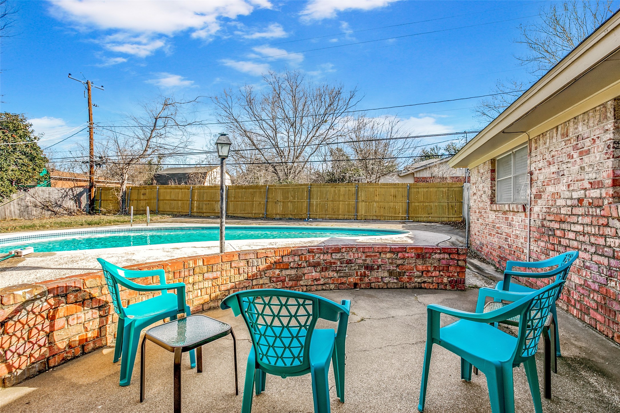 7001 Shauna Drive