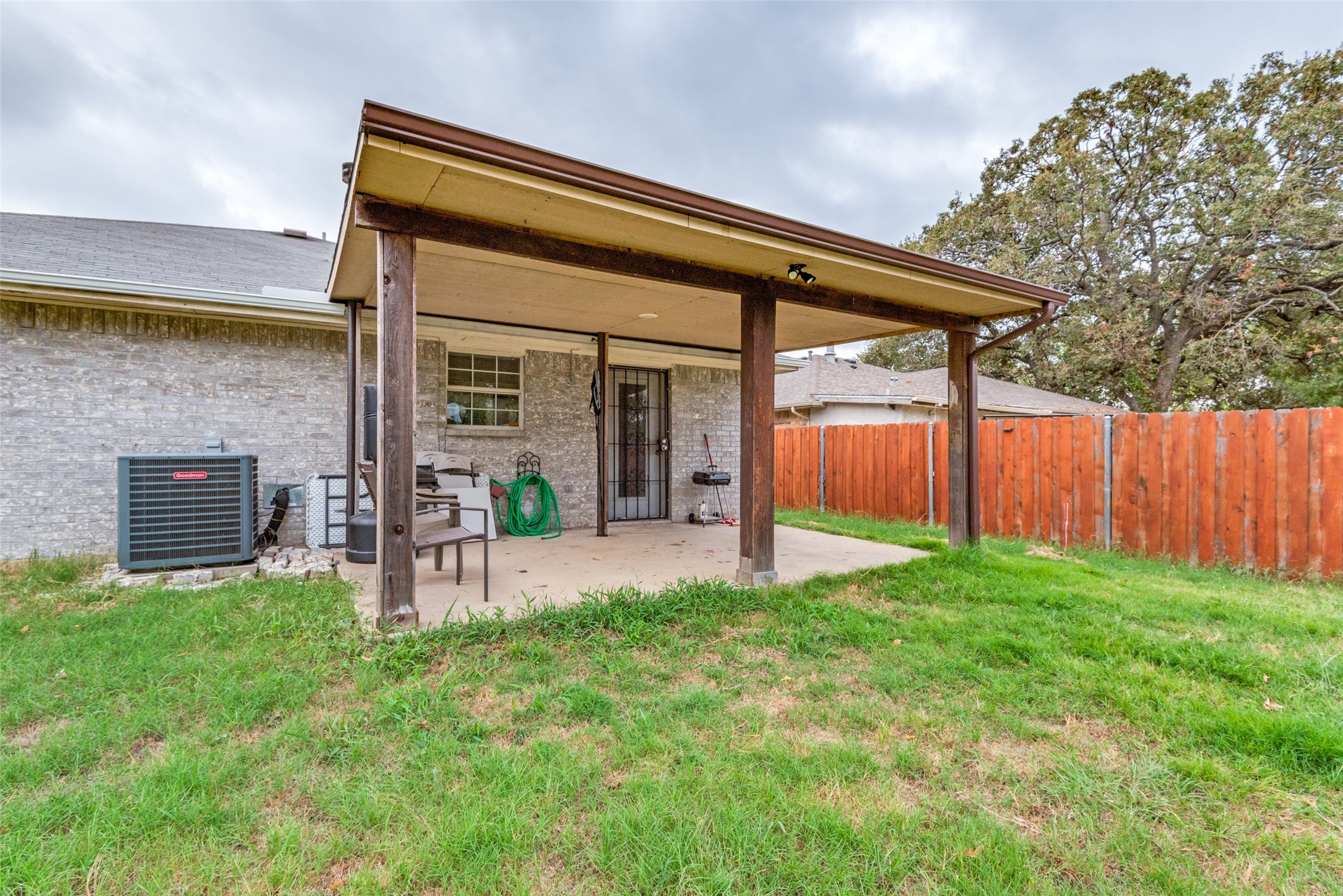 615 S Acres Drive