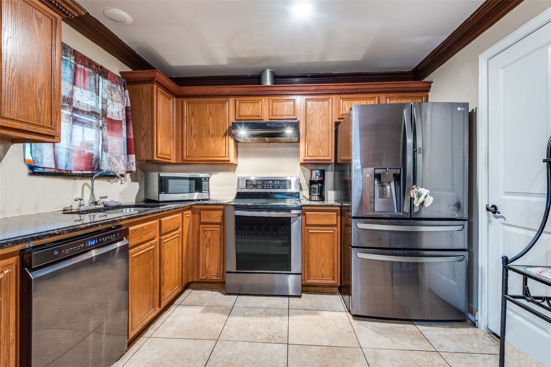 615 S Acres Drive