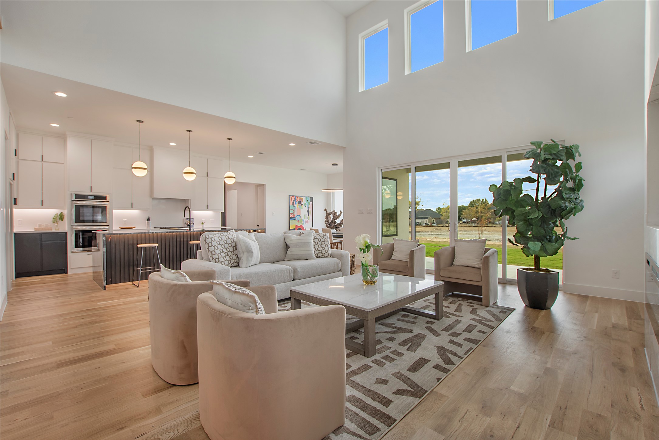 425 Whispering Way