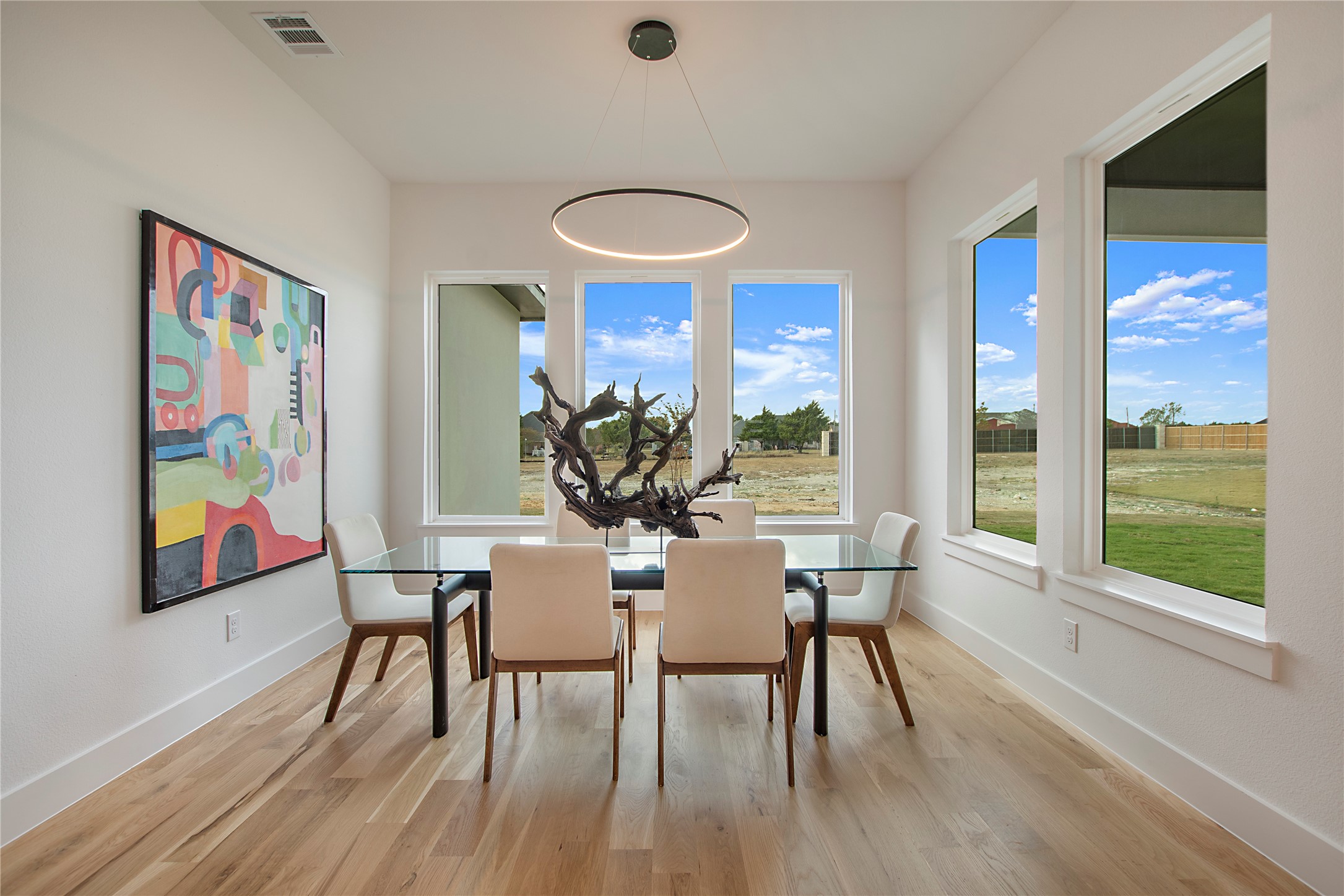 425 Whispering Way