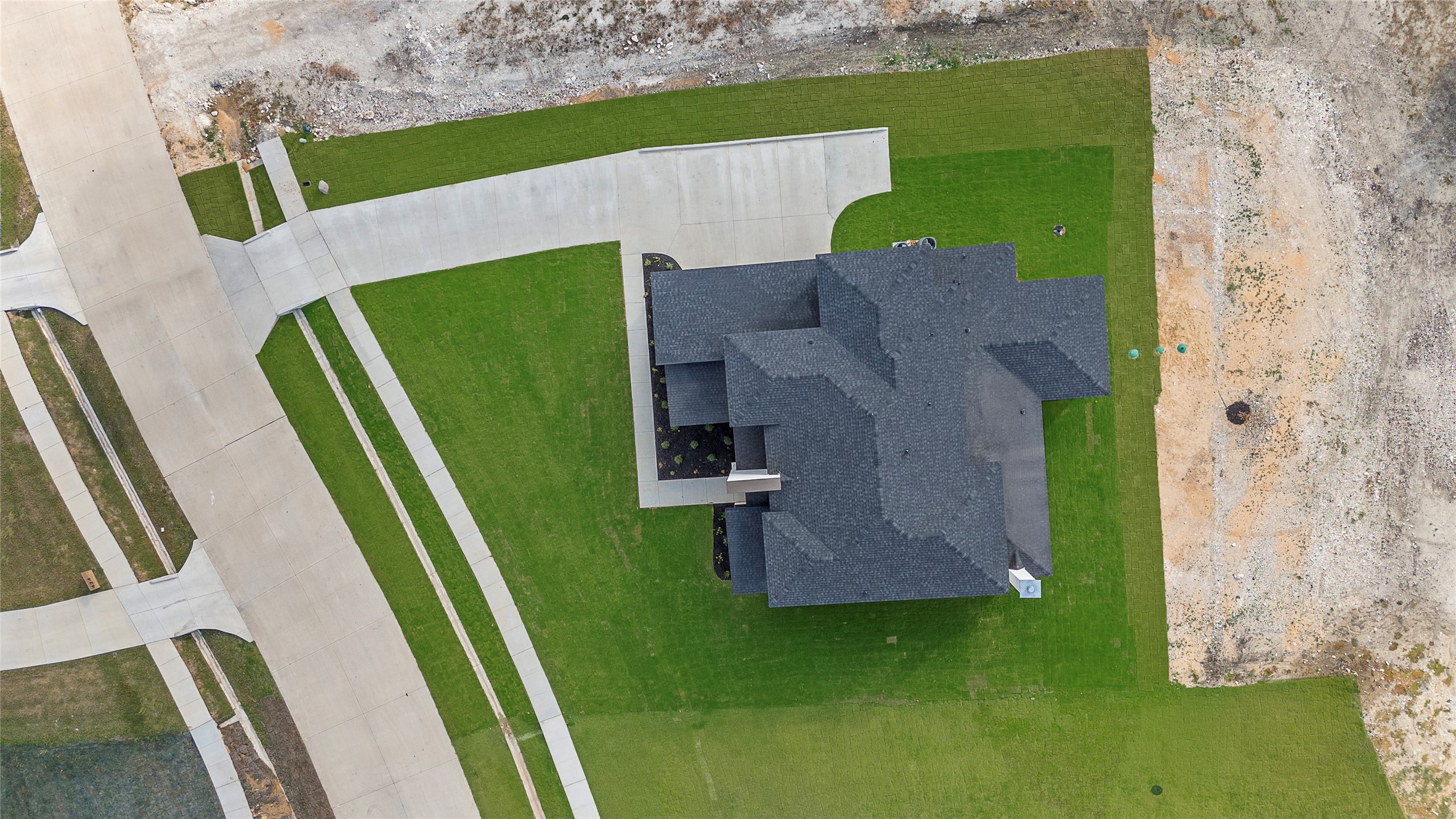 425 Whispering Way