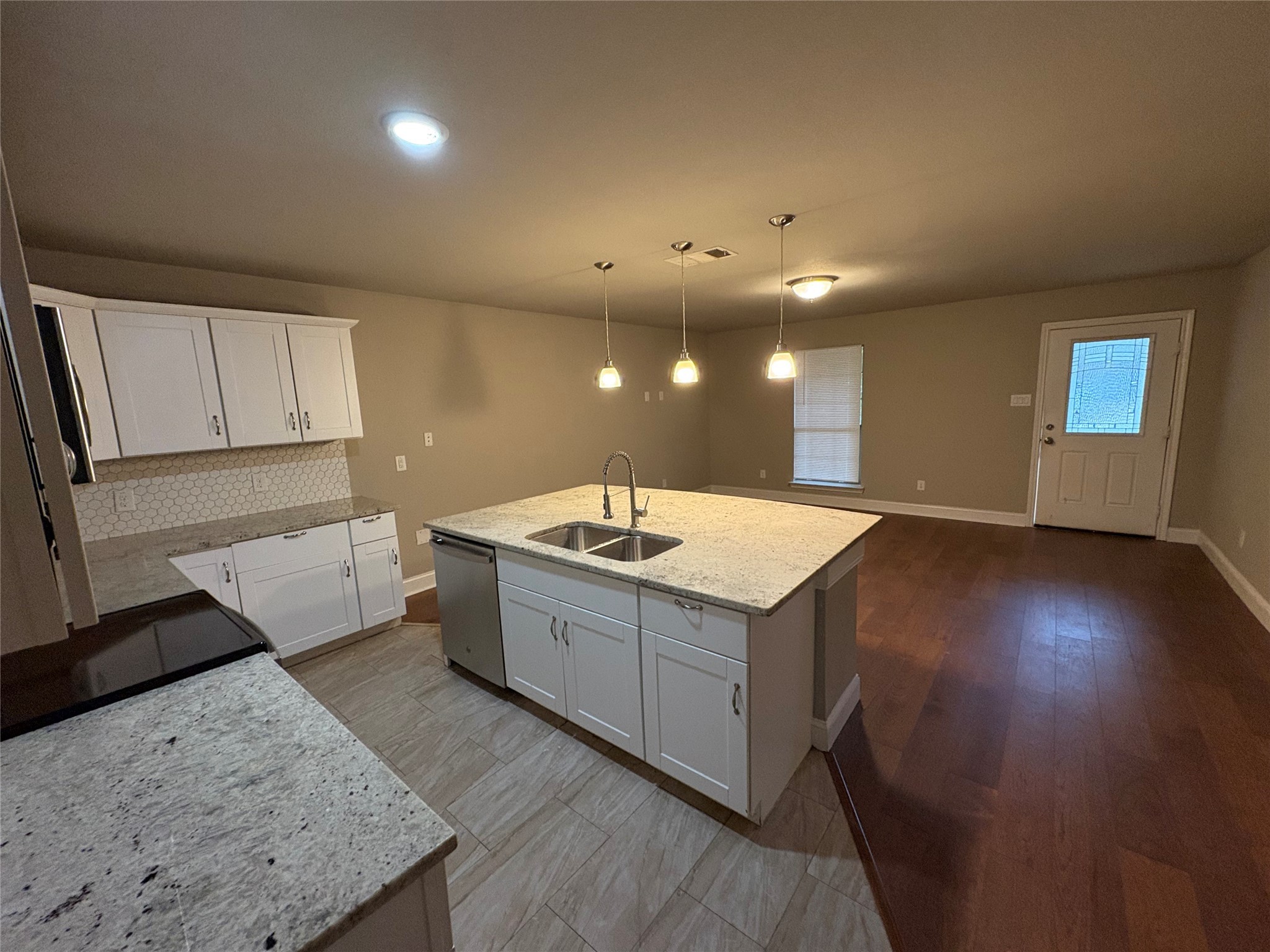 535 Woodbine Avenue
