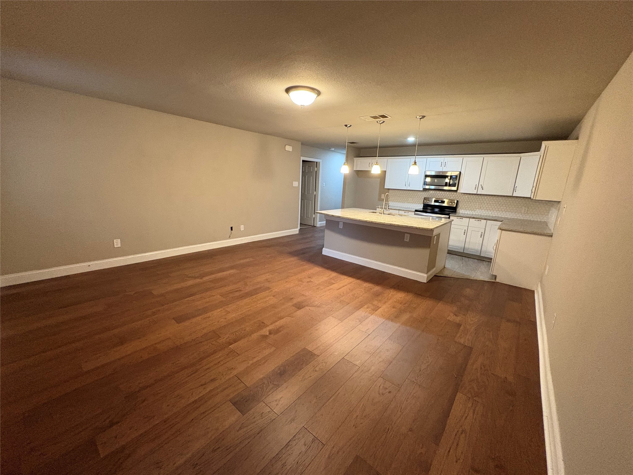 535 Woodbine Avenue