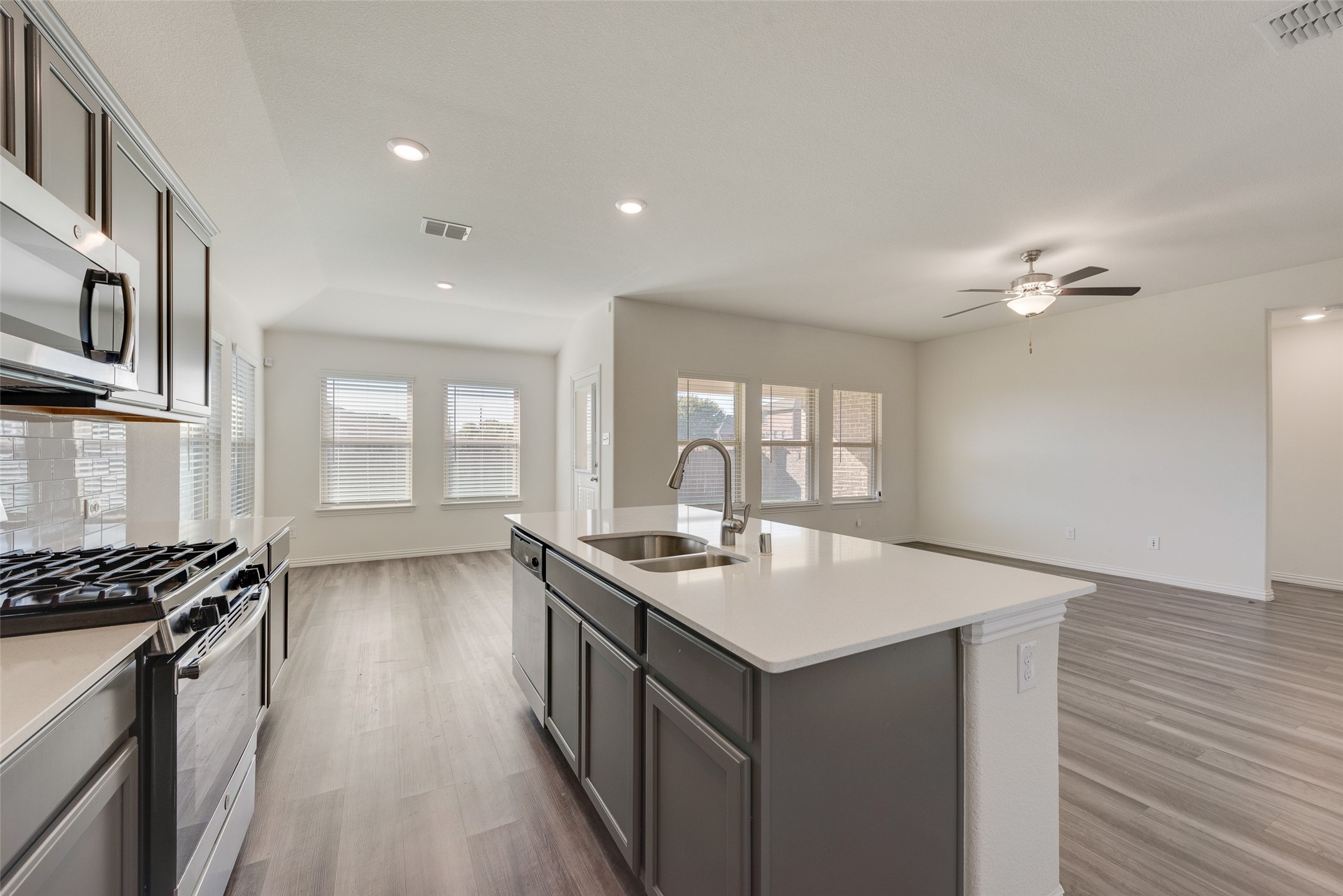 9102 Fieldview Court