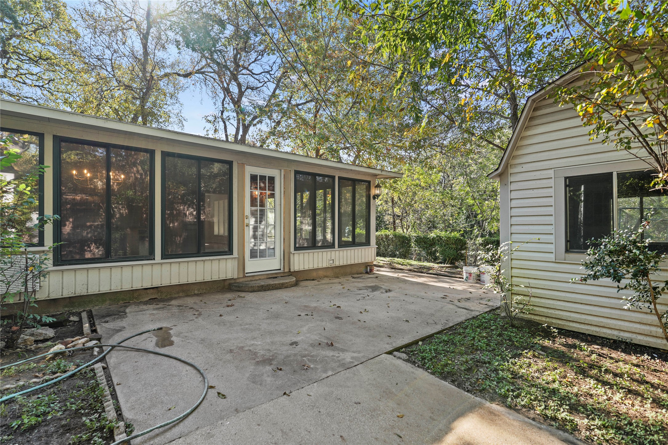 2820 Blackwood Drive