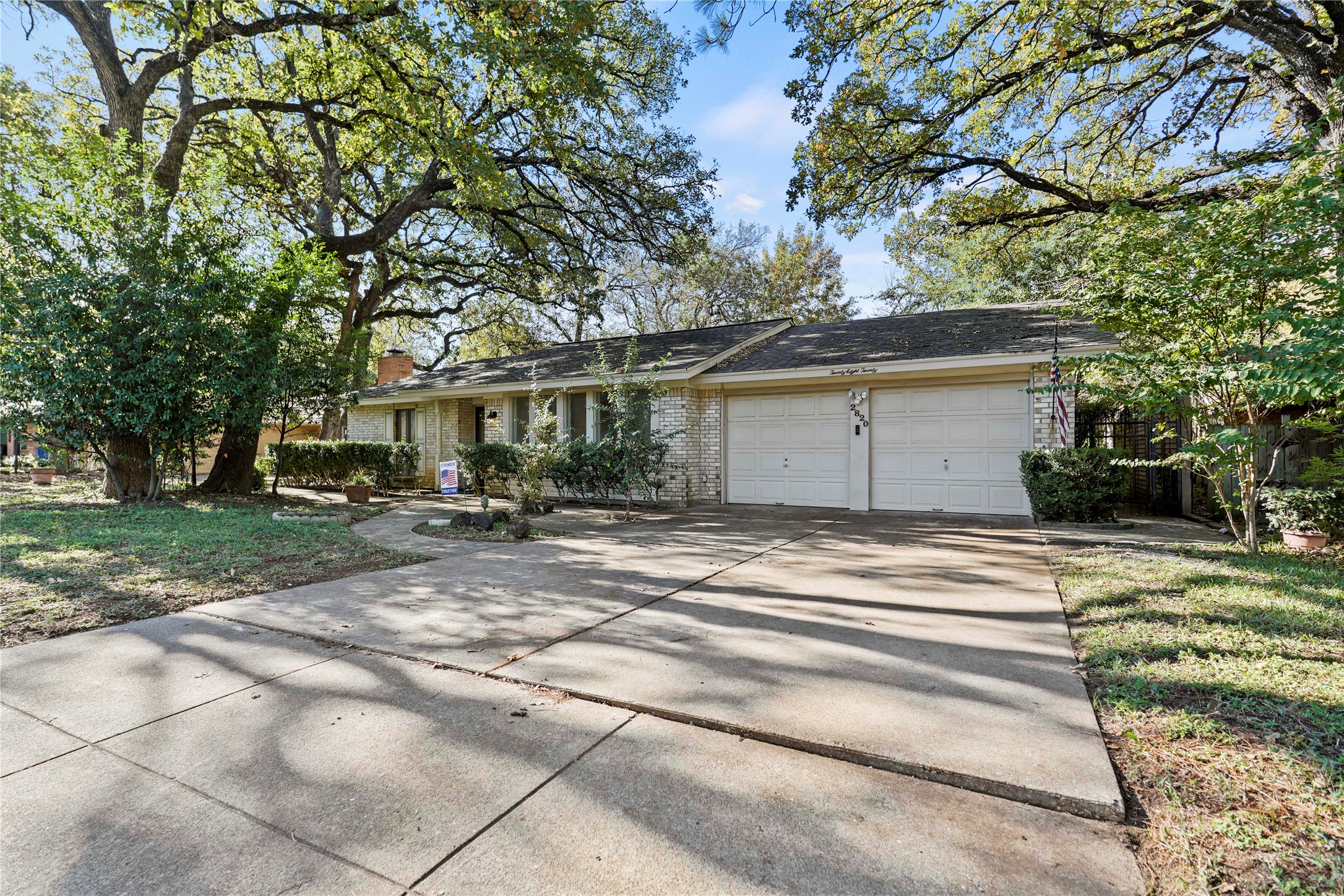 2820 Blackwood Drive