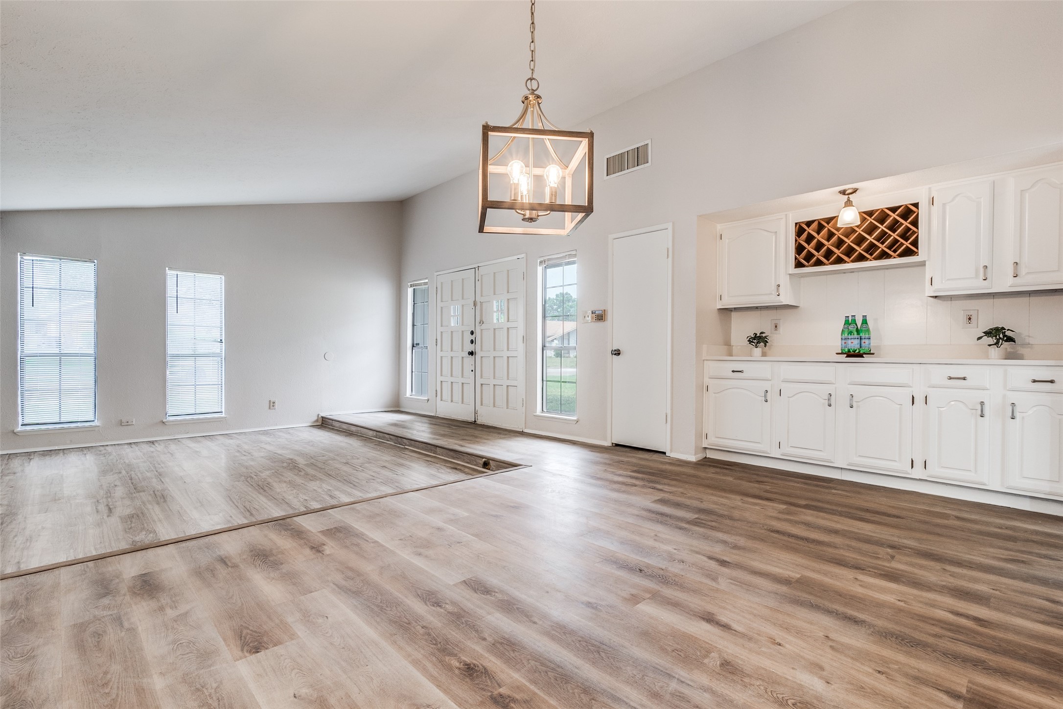 7634 Ashcrest Lane