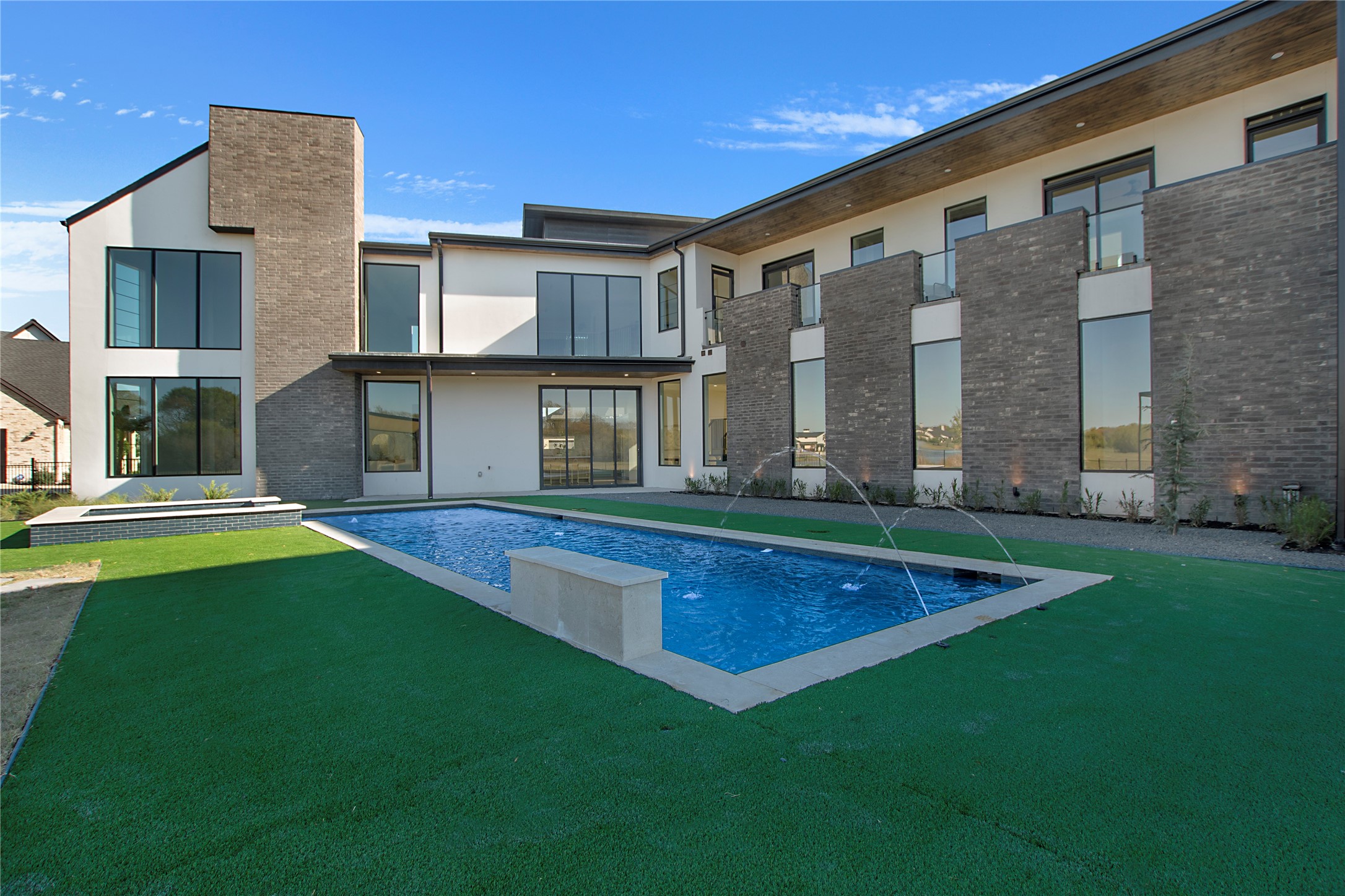 1112 Glen Abbey Court