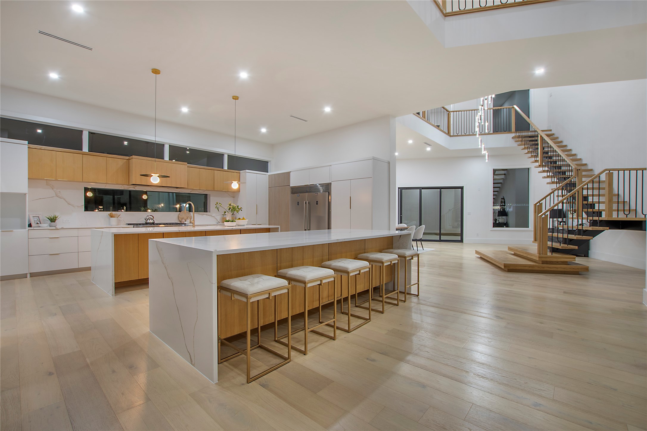 1112 Glen Abbey Court