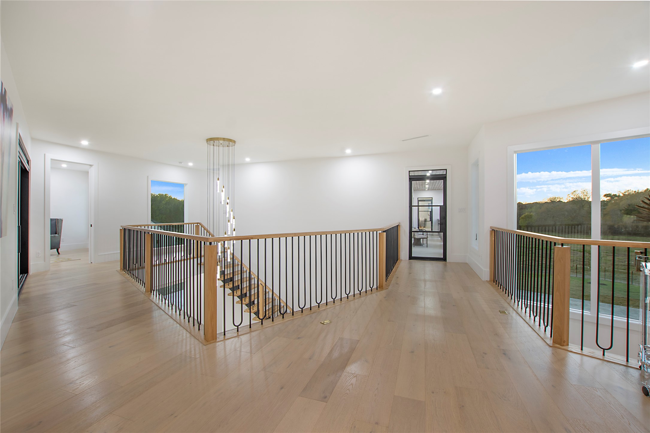 1112 Glen Abbey Court