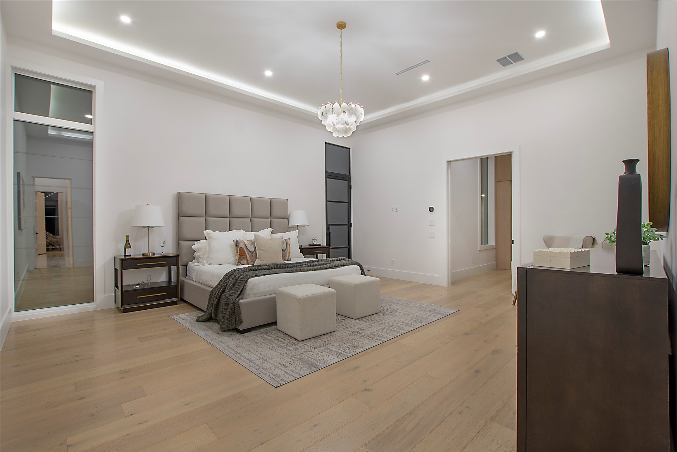 1112 Glen Abbey Court