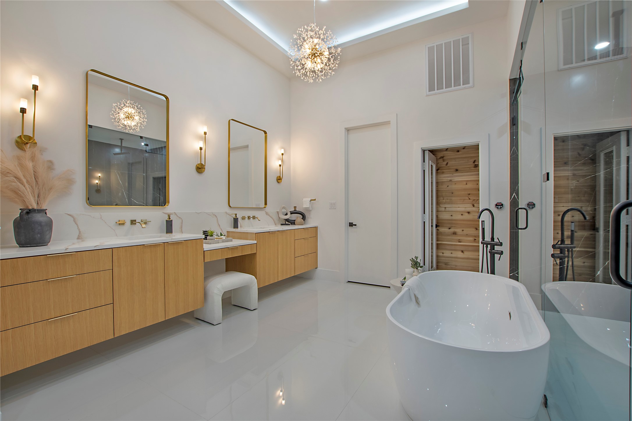 1112 Glen Abbey Court
