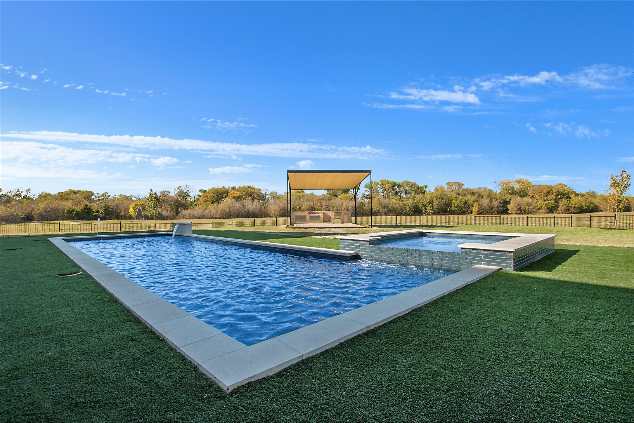 1112 Glen Abbey Court