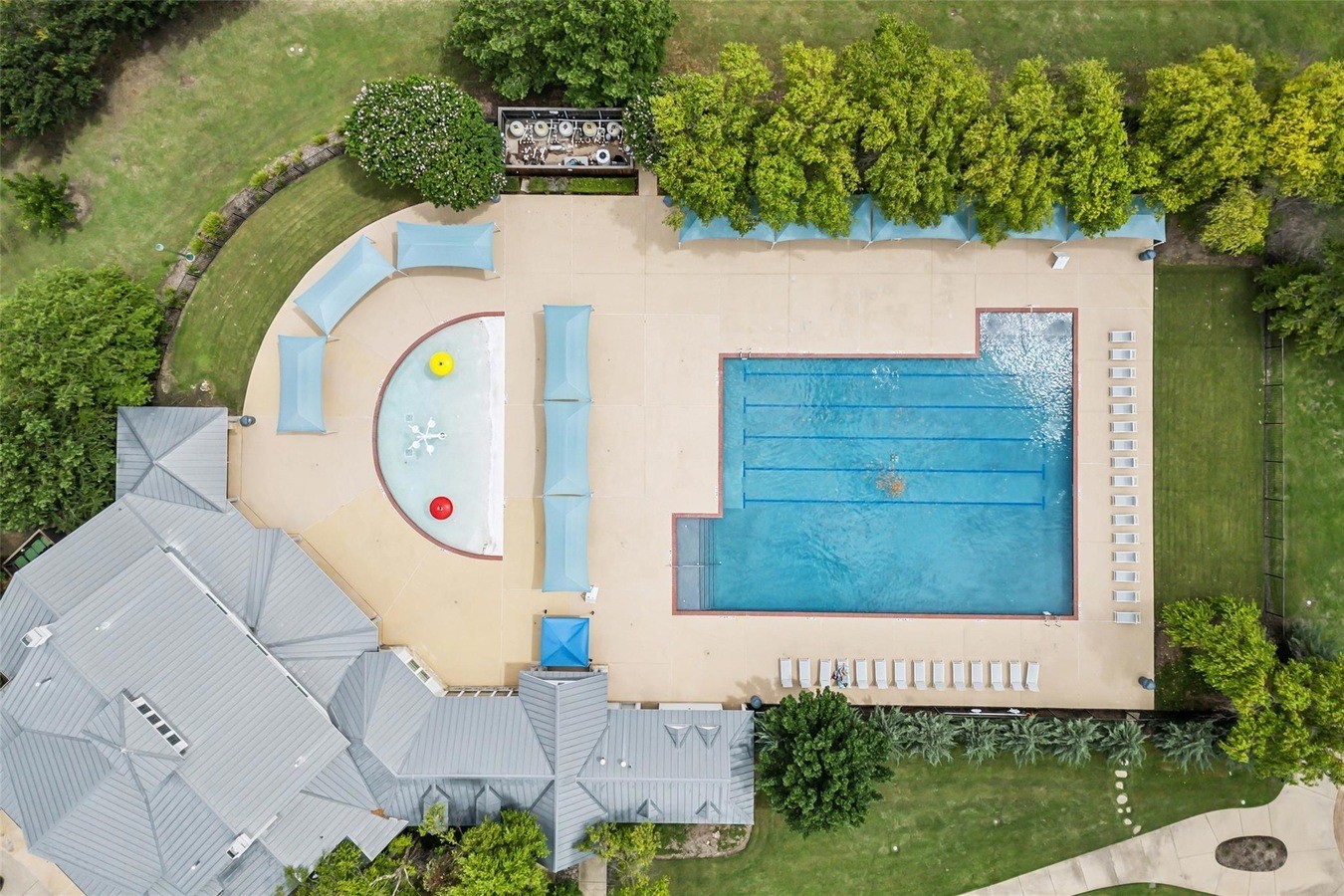 416 Crossbill Lane