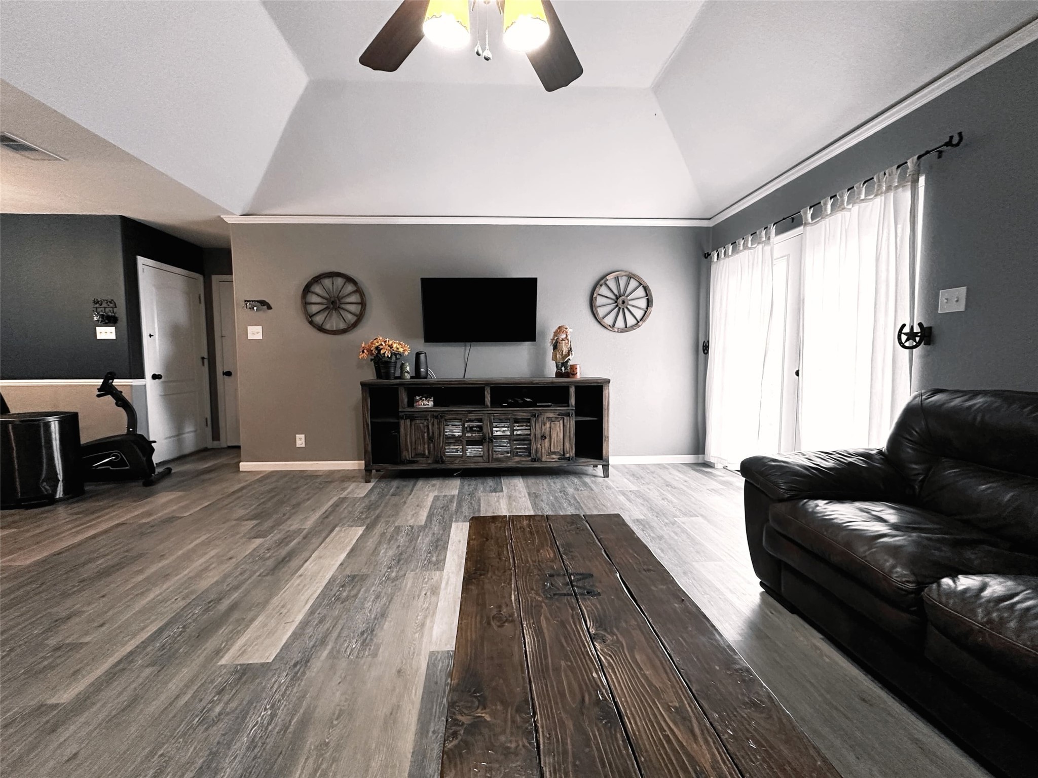 817 Cherry Lane