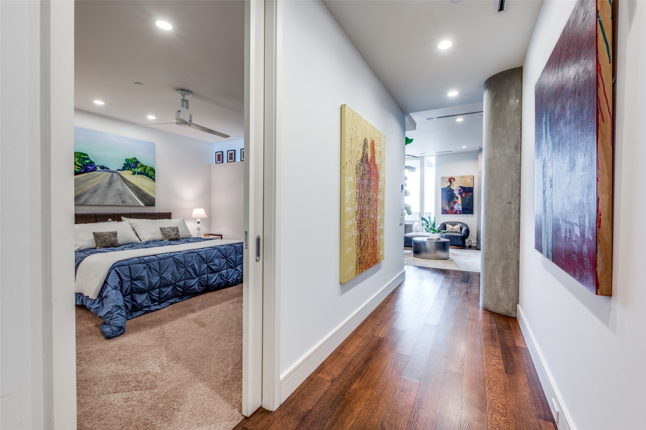 2408 Victory Park Lane 831