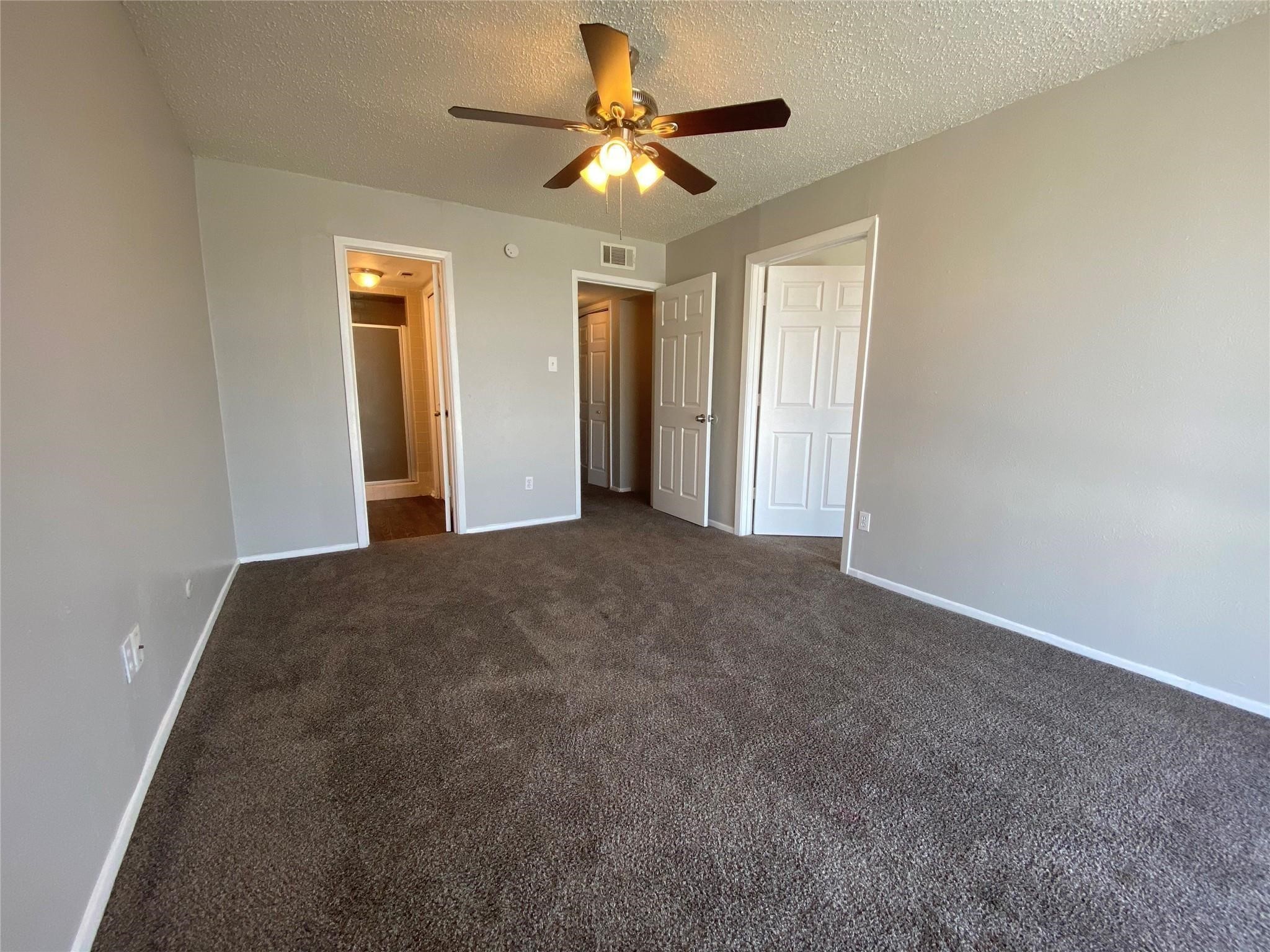 6329 Walraven Circle