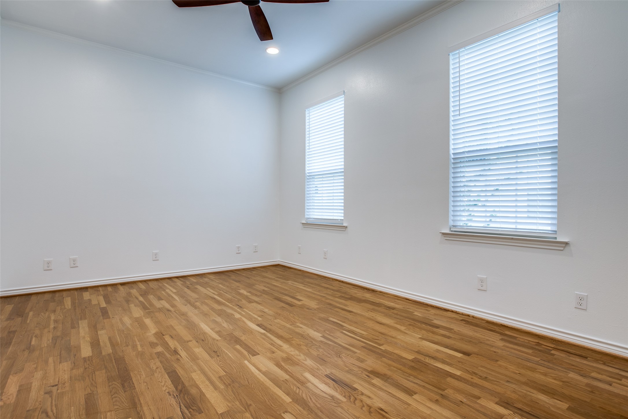 4106 Newton Avenue 108