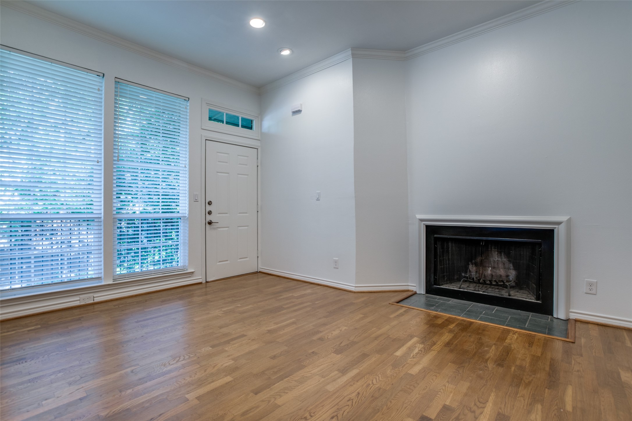 4106 Newton Avenue 108