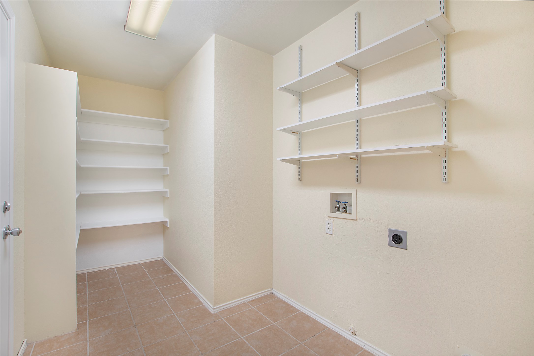 1953 Fox Meadow Trail