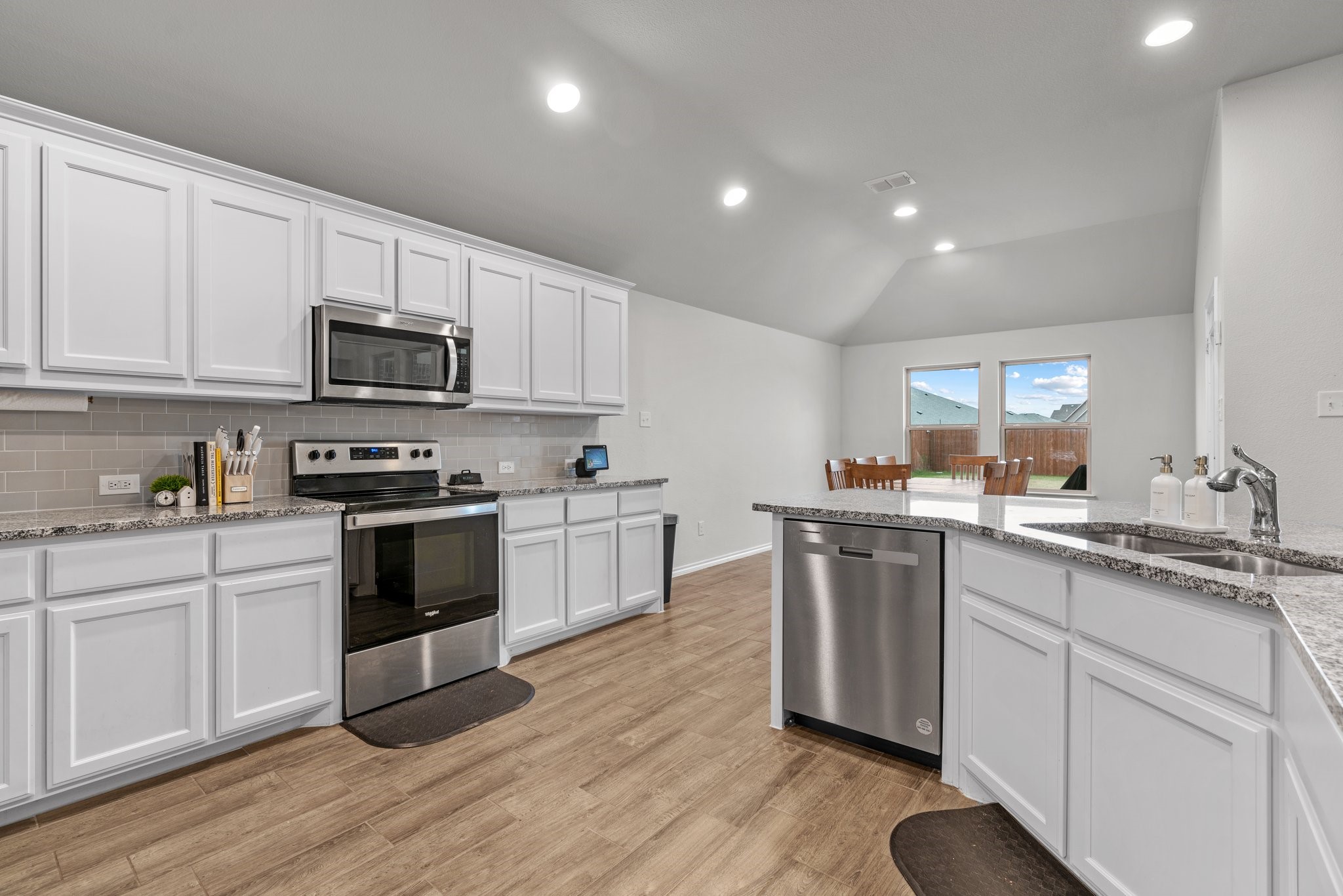 4704 Elite Drive