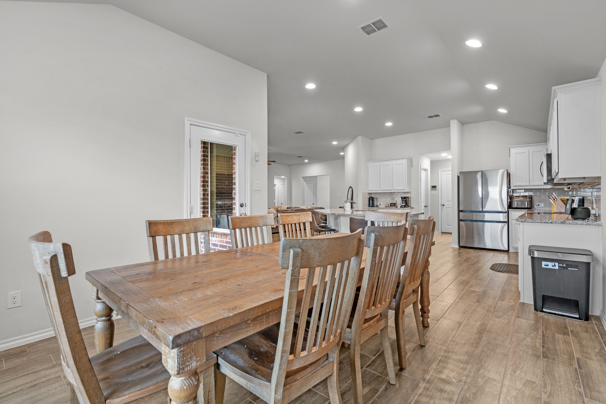 4704 Elite Drive