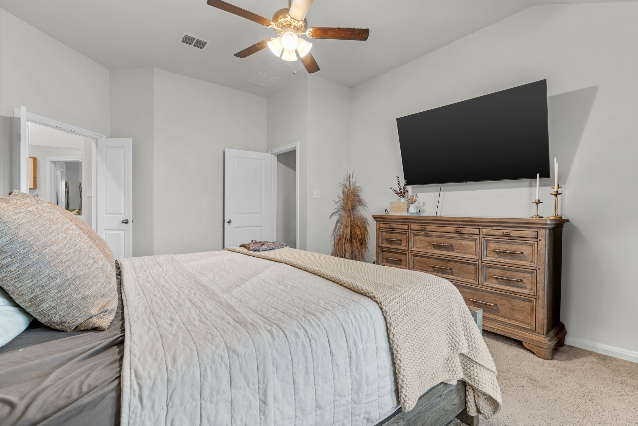 4704 Elite Drive